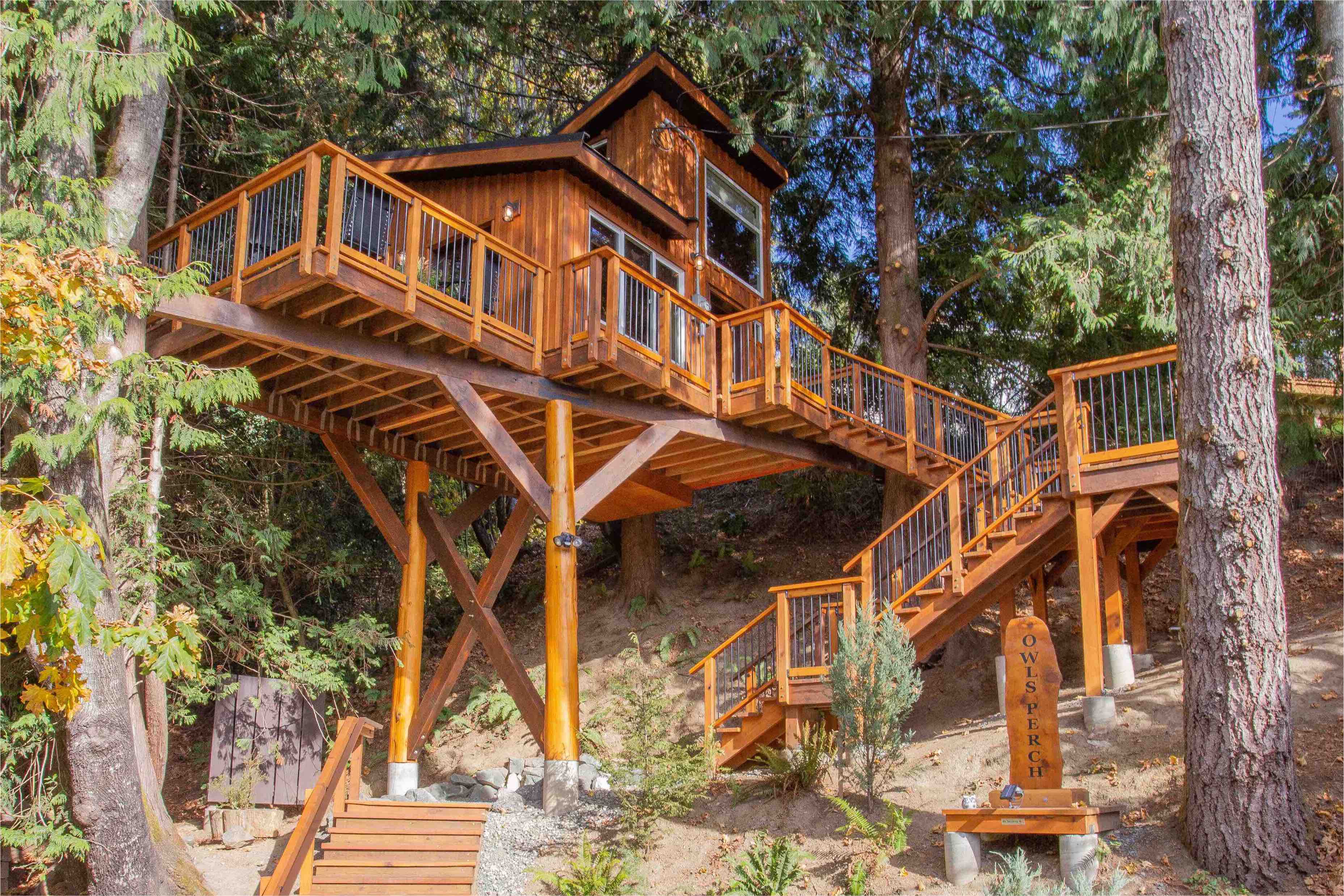 Owl’s Perch Treehouse Unique Treetop Escape - Treehouses For Rent In ...