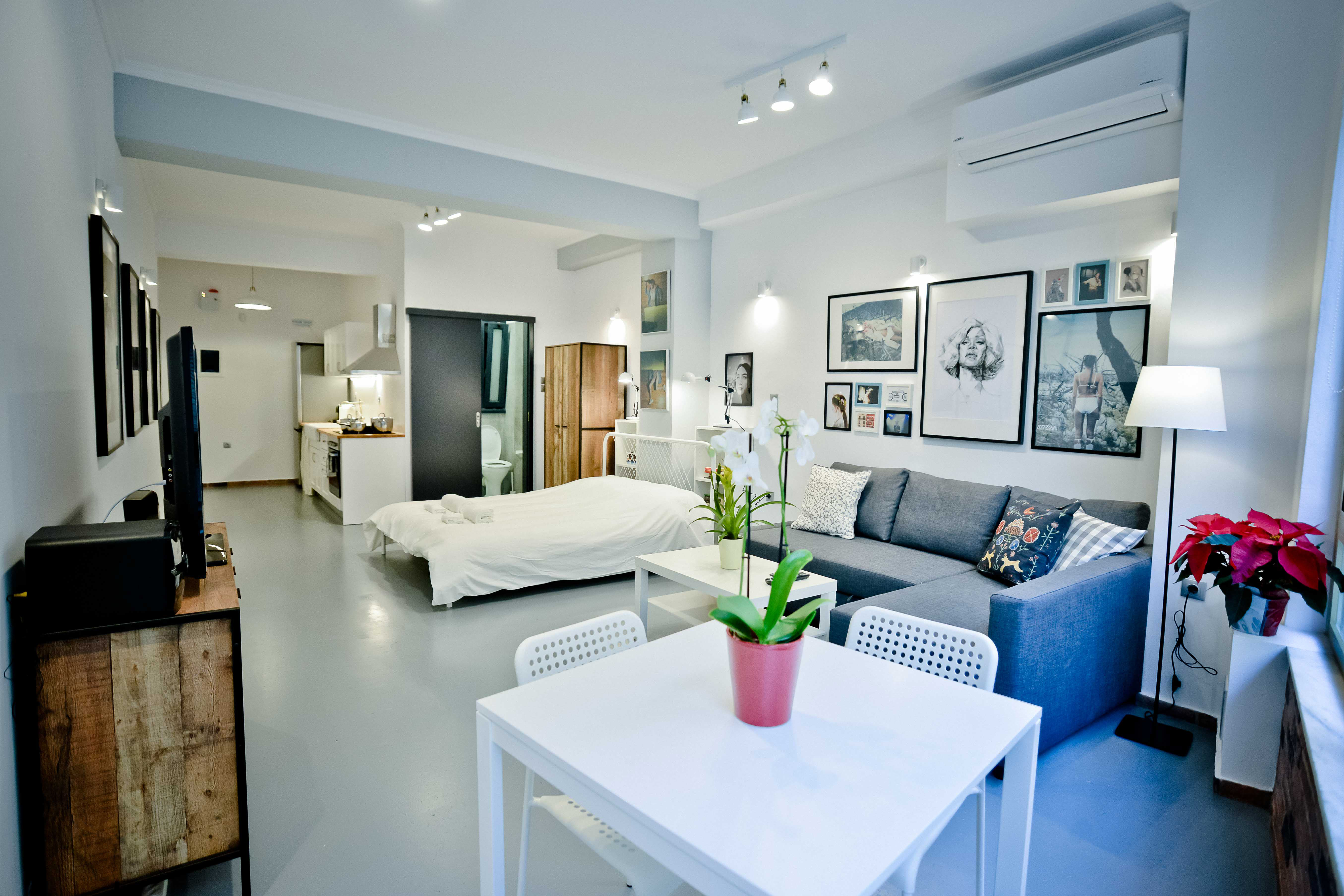 The old Tailor Factory "white room"