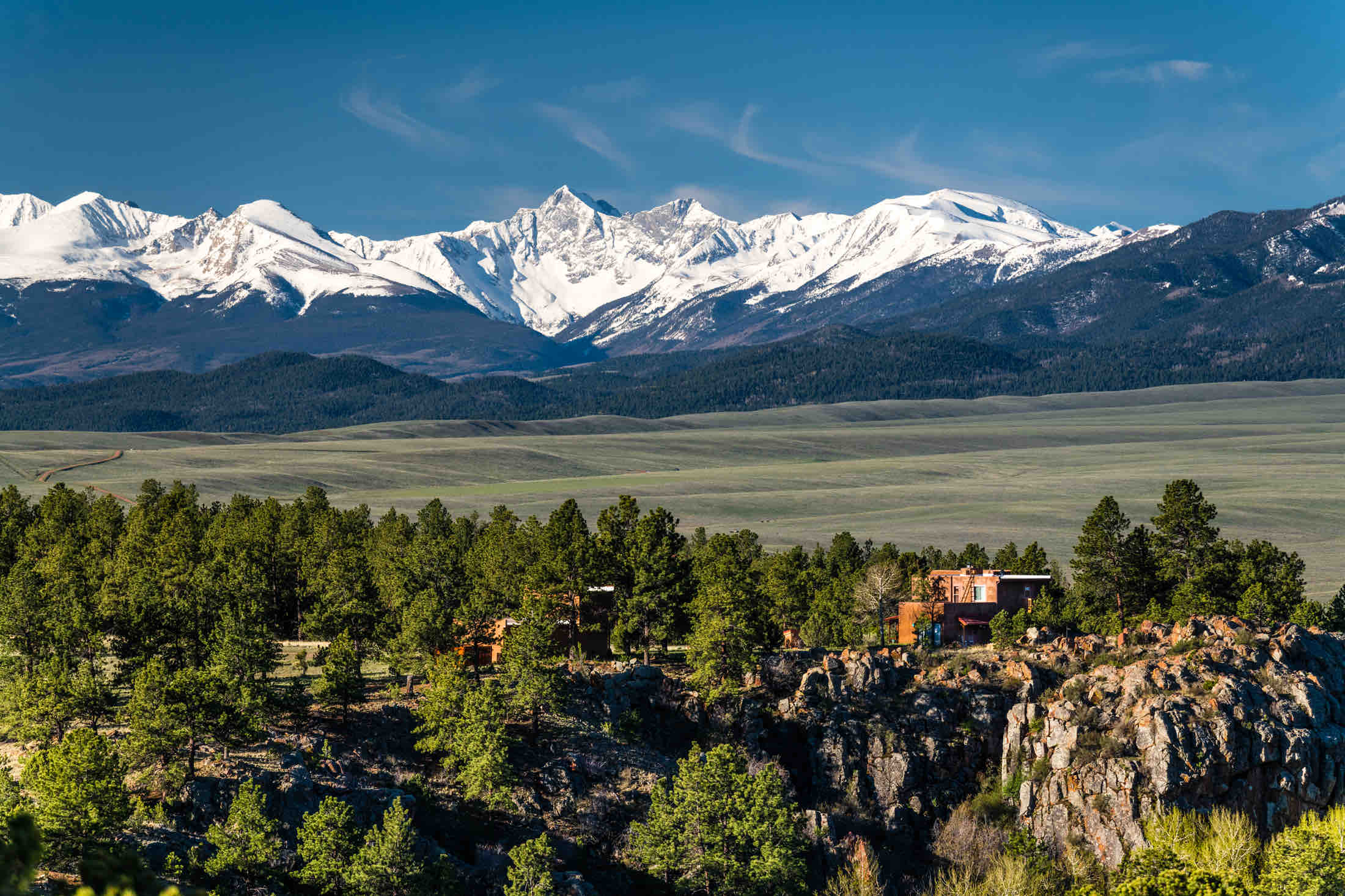 Cliffside Home on 10+ Private Acres,Insane Views! Houses for Rent in