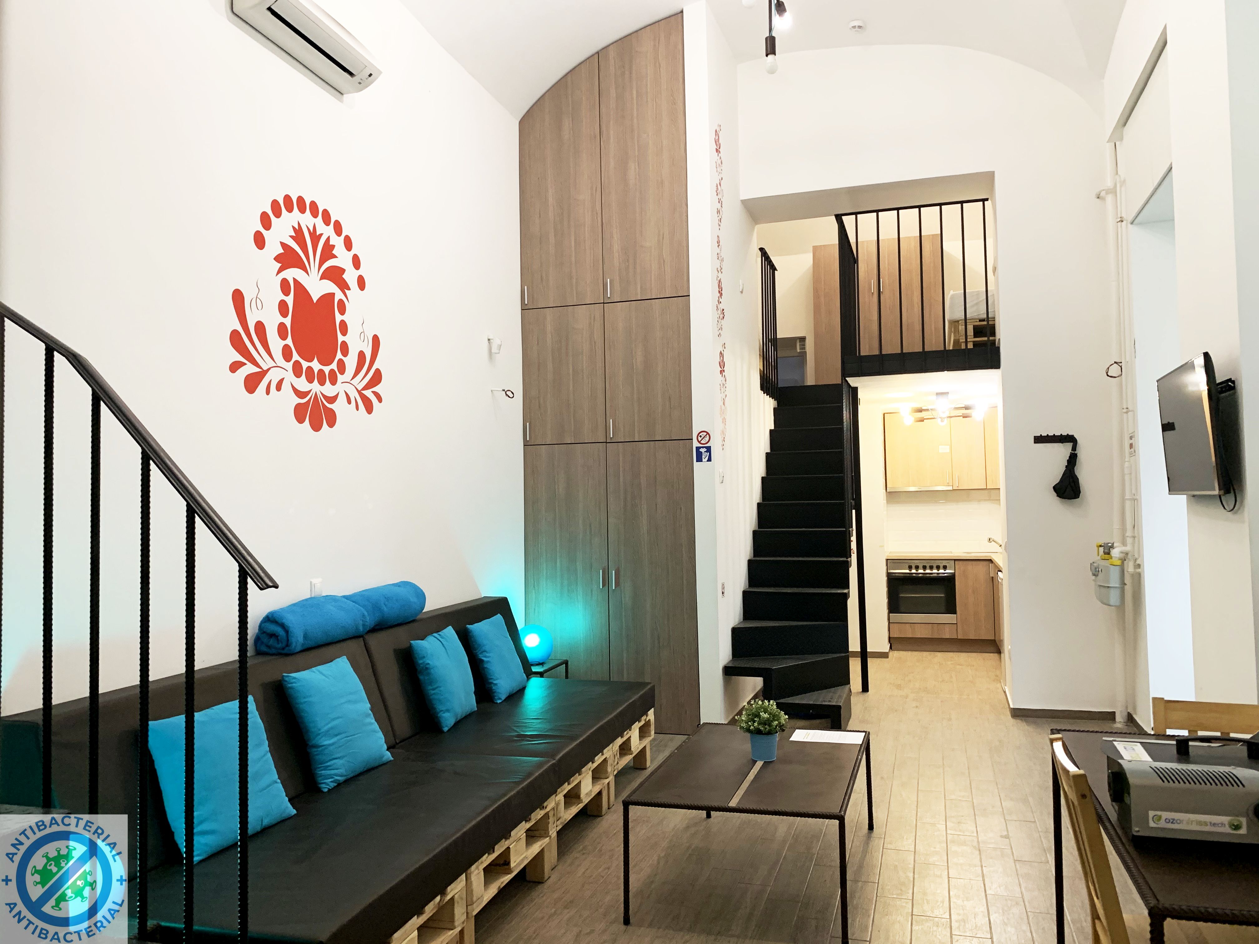 New downtown flat(K) in the BPheart NOpartyNOnoise