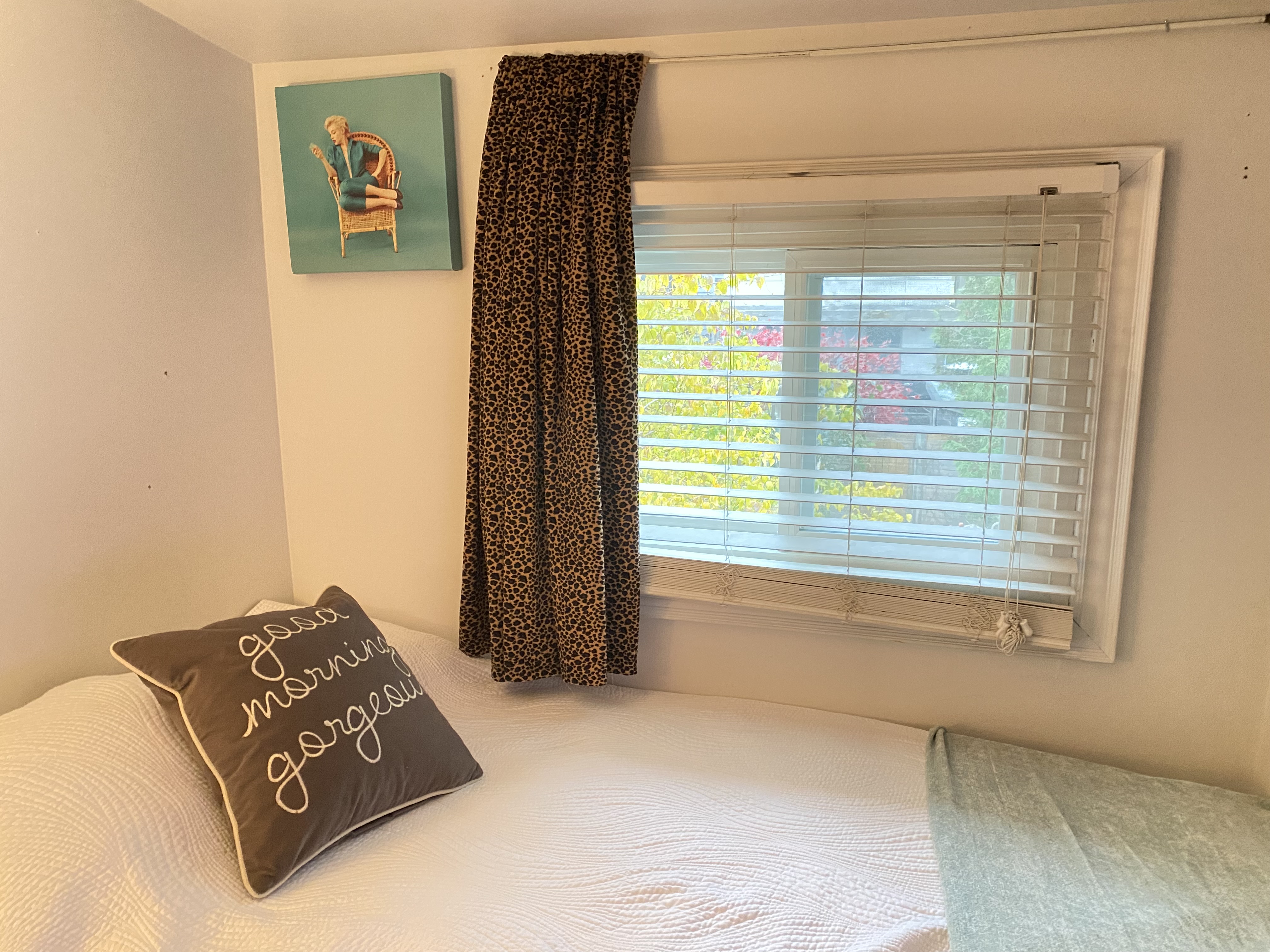 A Tiny Hotel: The Marilyn Room, near History