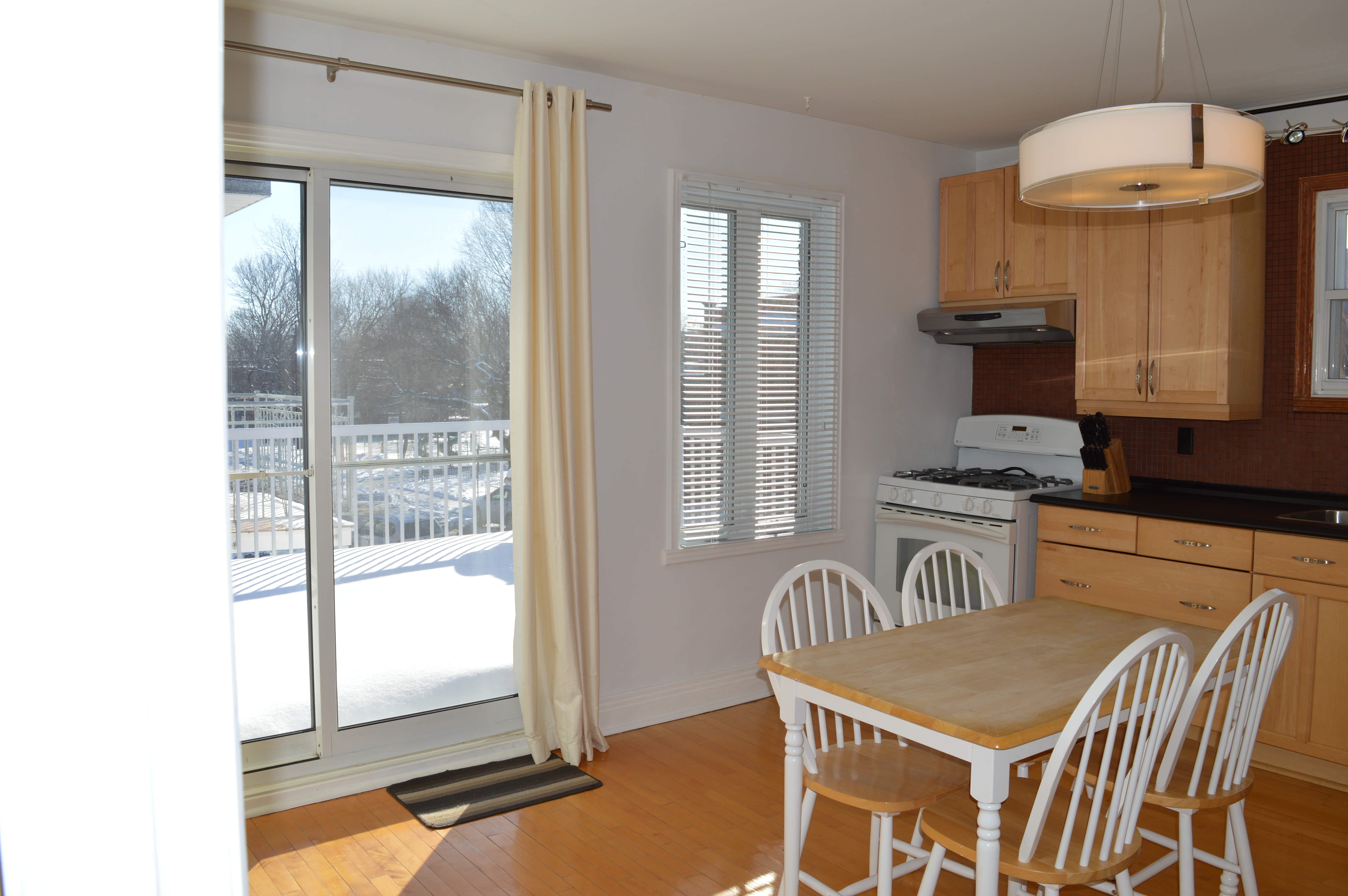 5 bdr fully furnished apt, parking in Le Sud-Ouest, Montreal