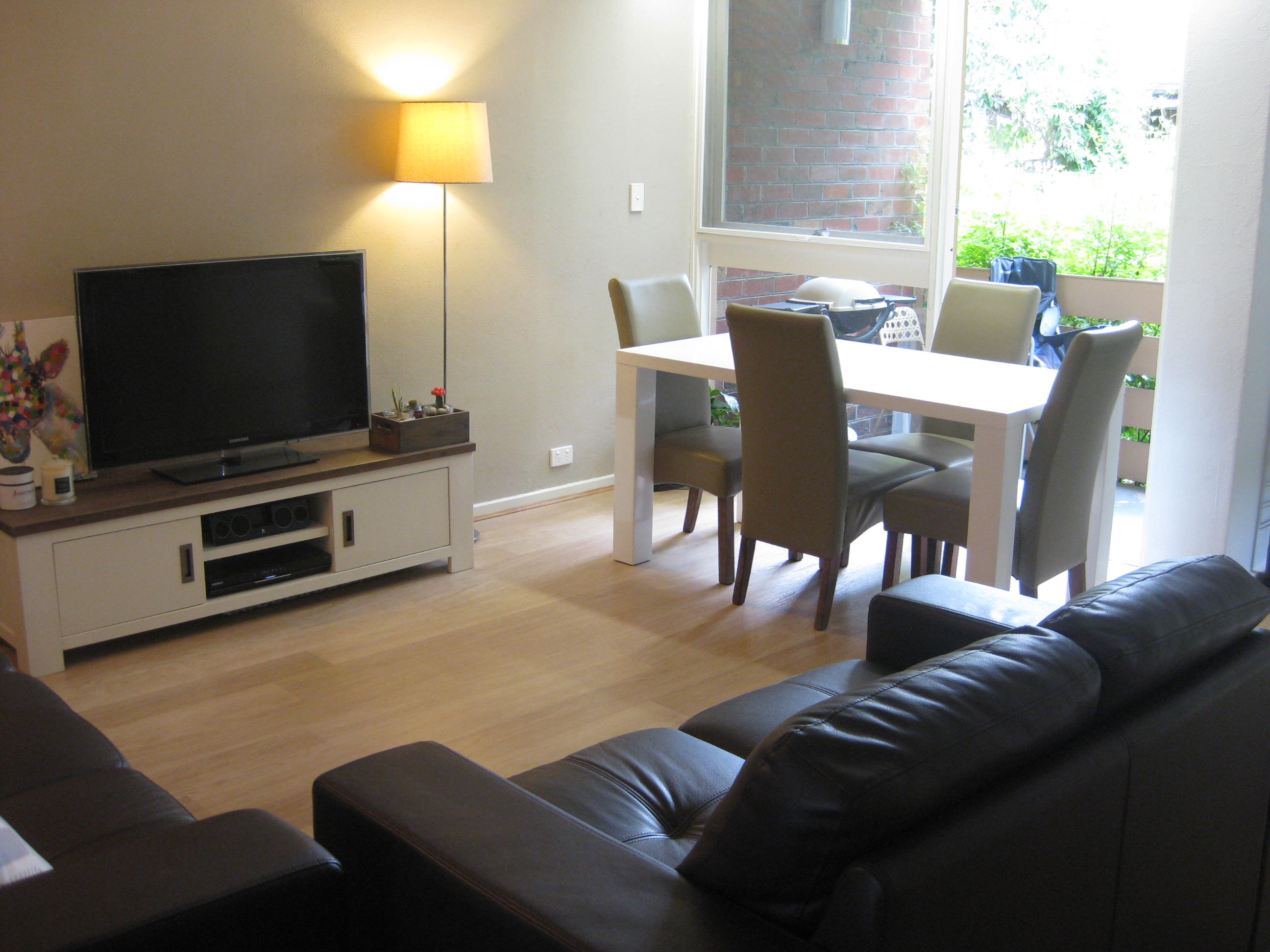 Ivanhoe Modern Apartment in Banyule, Melbourne