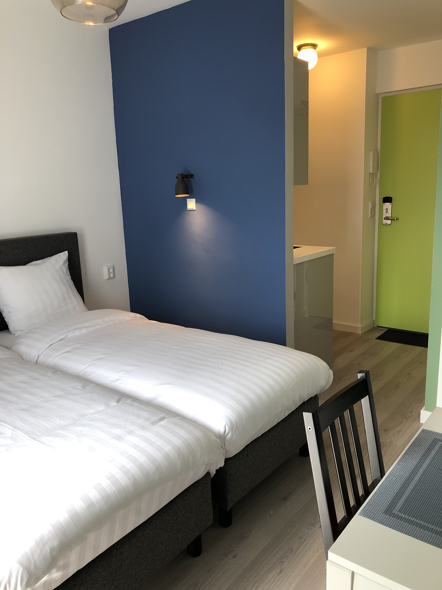 Central Studios - Studio with Balcony — The Hague stay