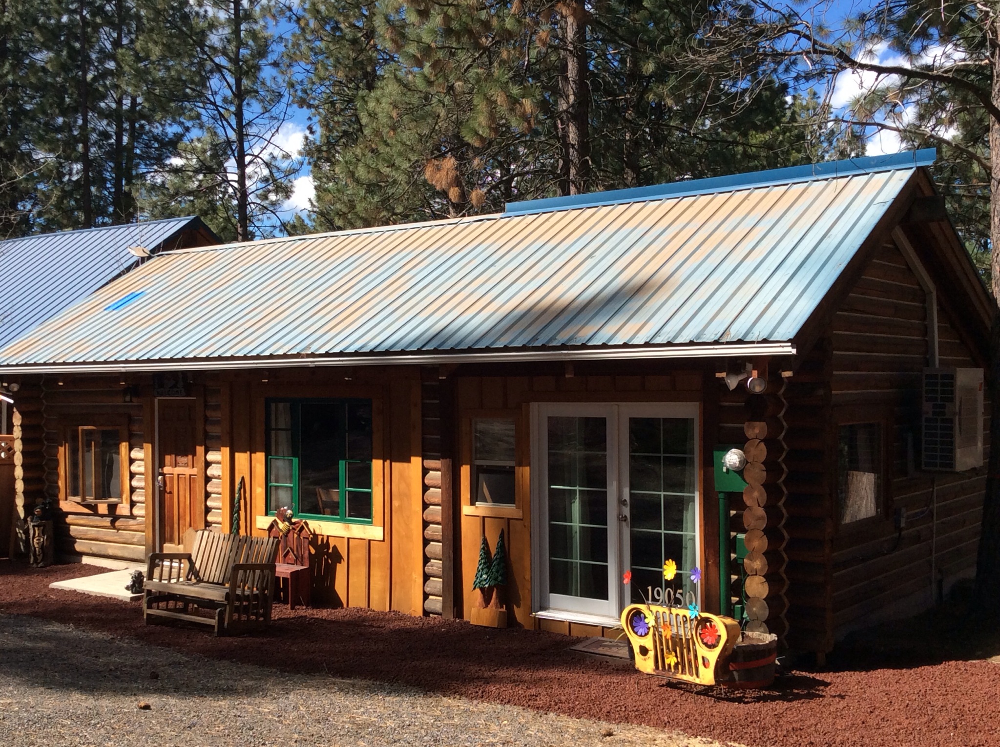 Cabin in the Woods Cabins for Rent in Bend, Oregon, United States