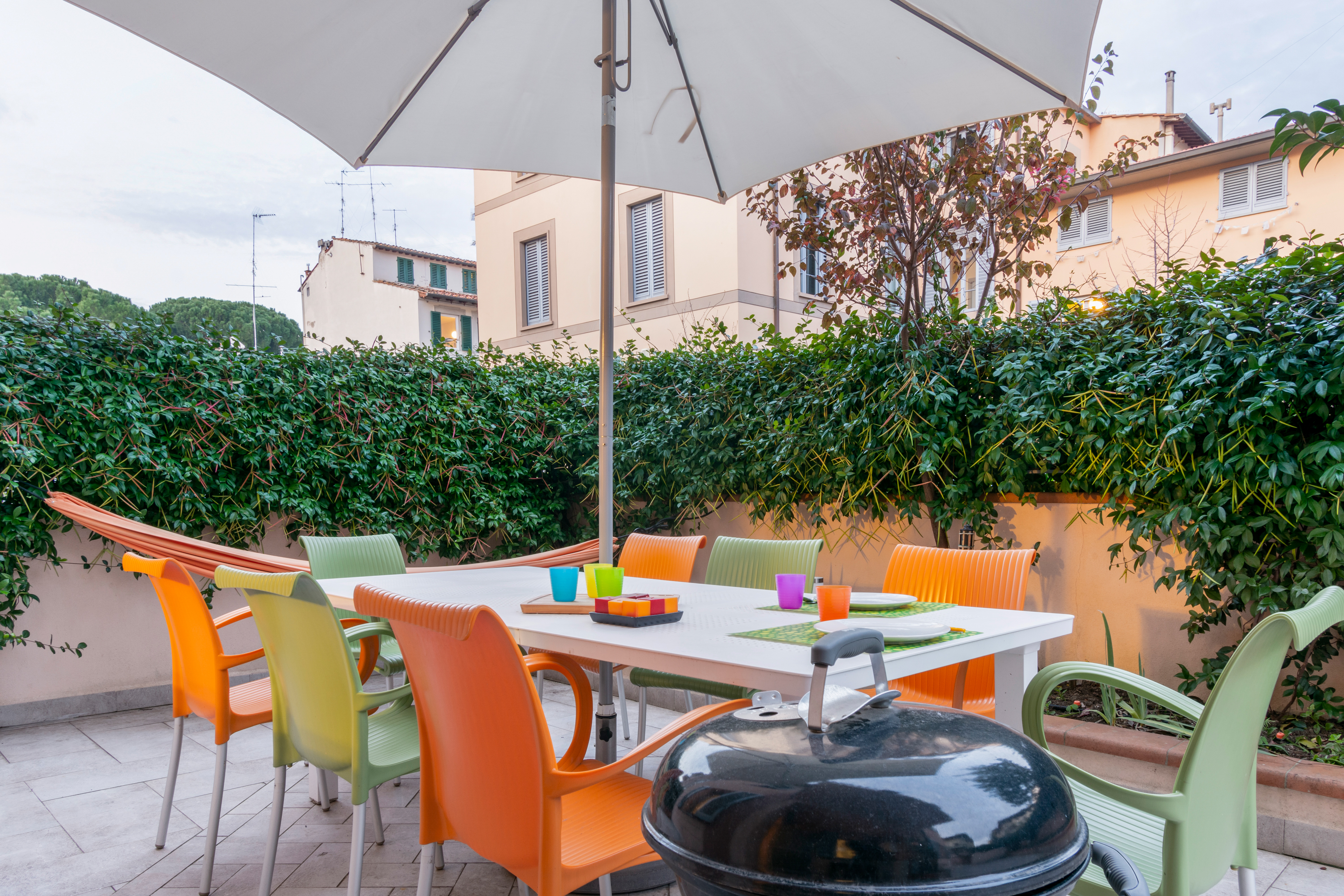 Colorful Boccaccio Apt Patio And Motorbike Parking Apartments For Rent In Florence Toscana Italy