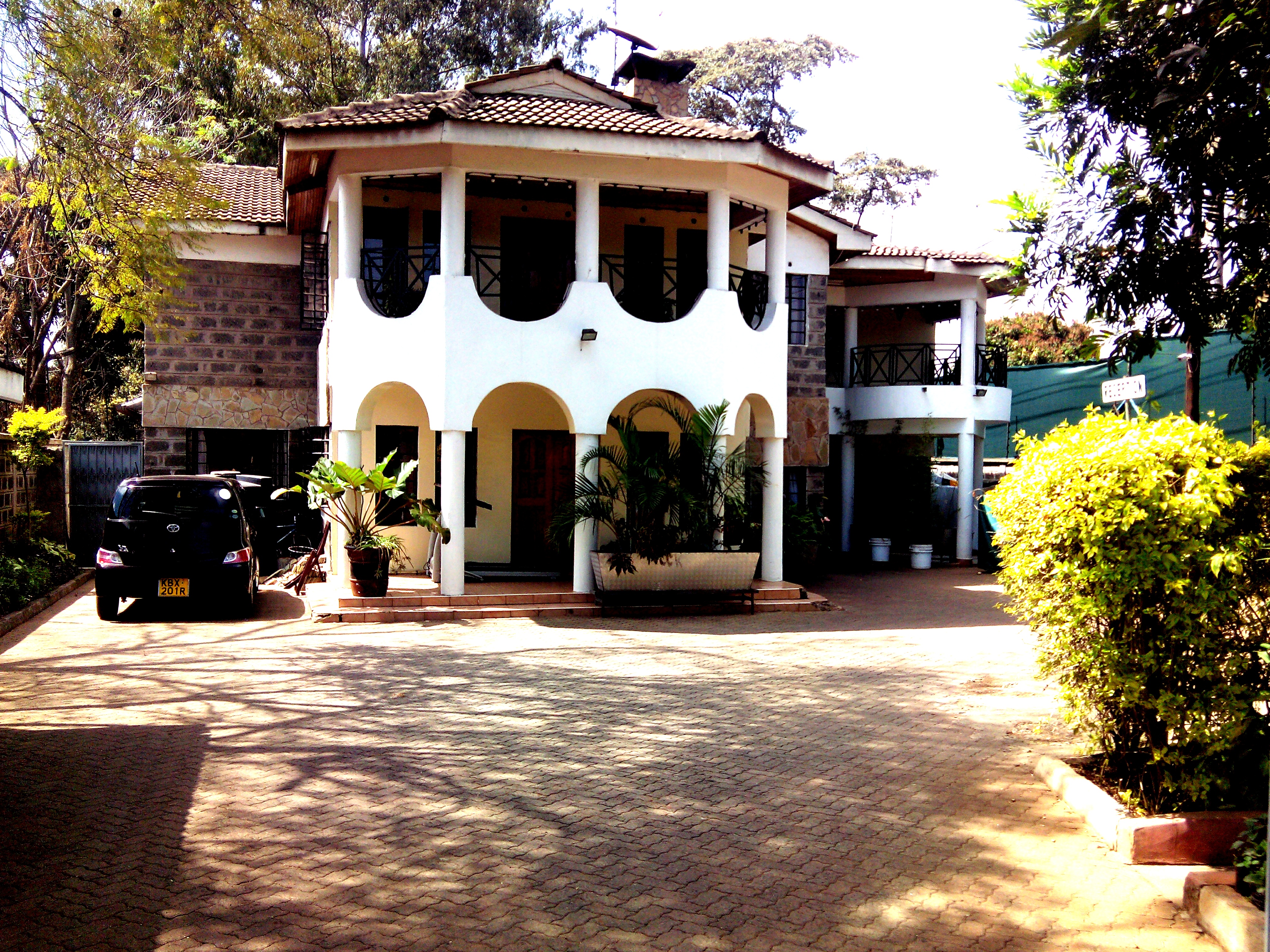 CLASSIC GUEST HOME KILELESHWA in Kilimani, Nairobi