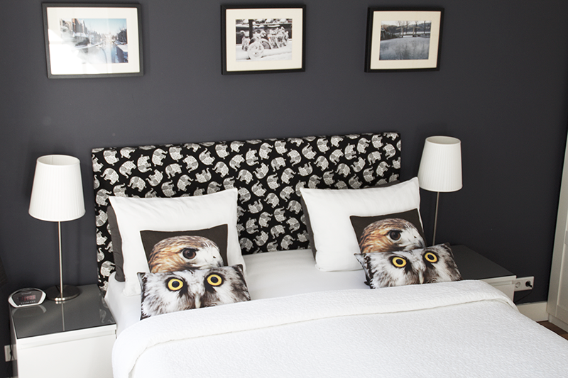 Centre, canal view with private bathroom — Amsterdam stay