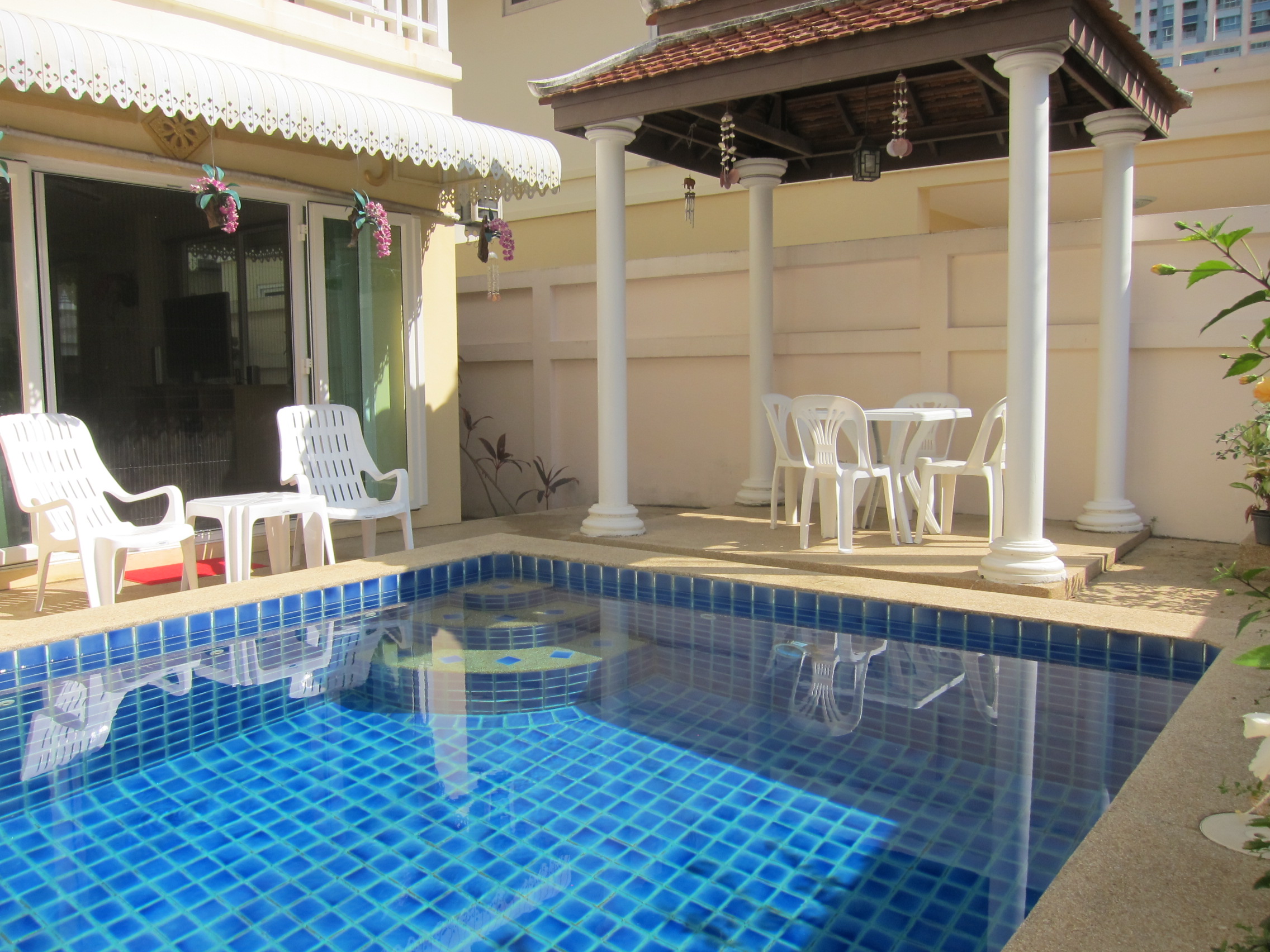 Family Pool Villa (Kid friendly) walk to the beach