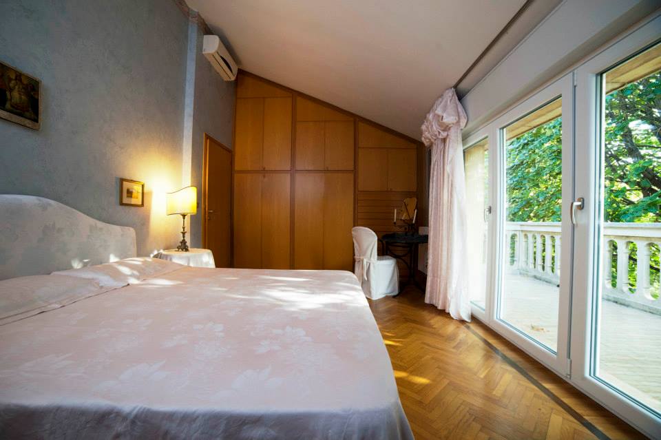 Le stanze di Sara, Stanza romantica in Porto - Saragozza, Bologna