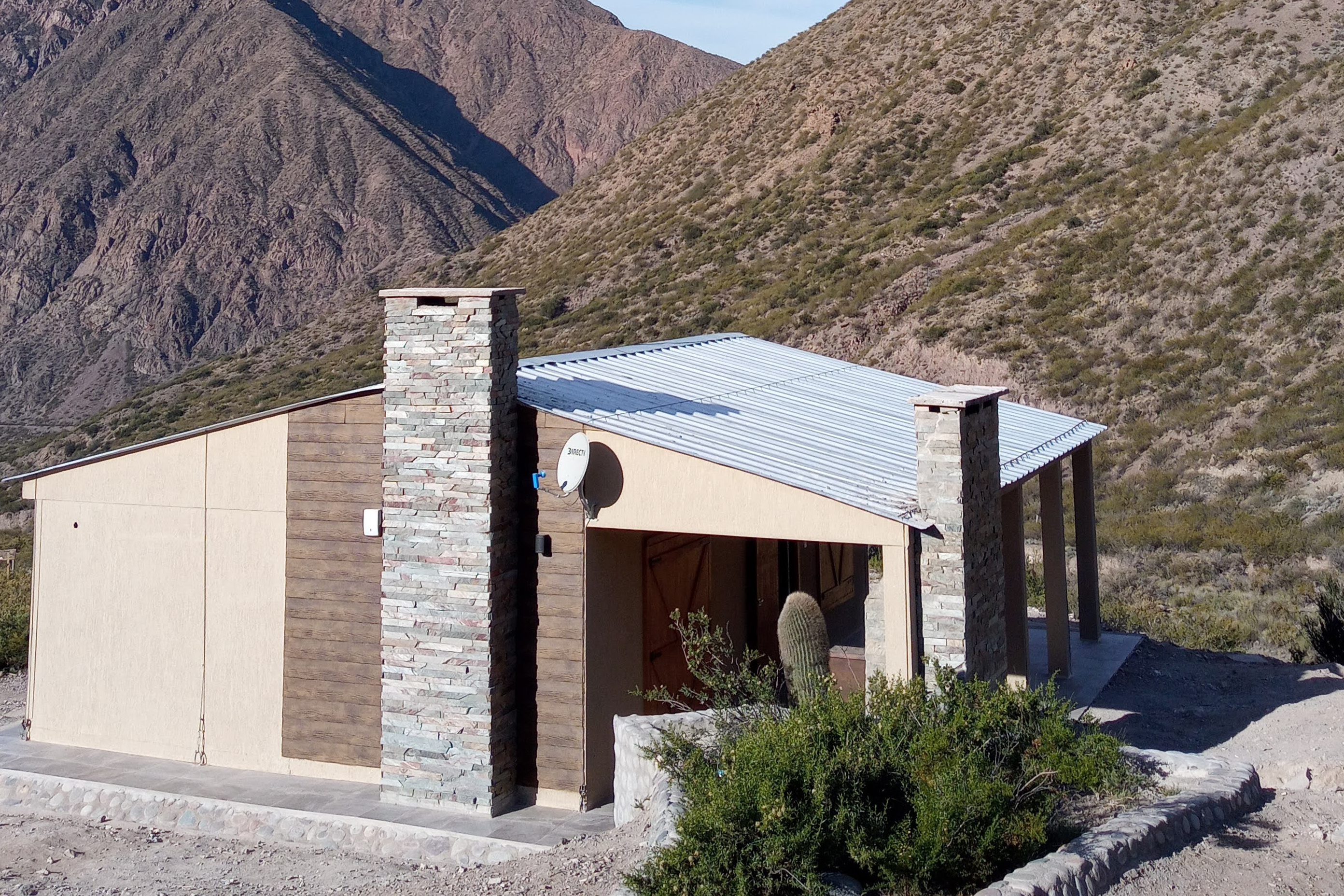 Cumbreluz, lovely and warm mountain home
