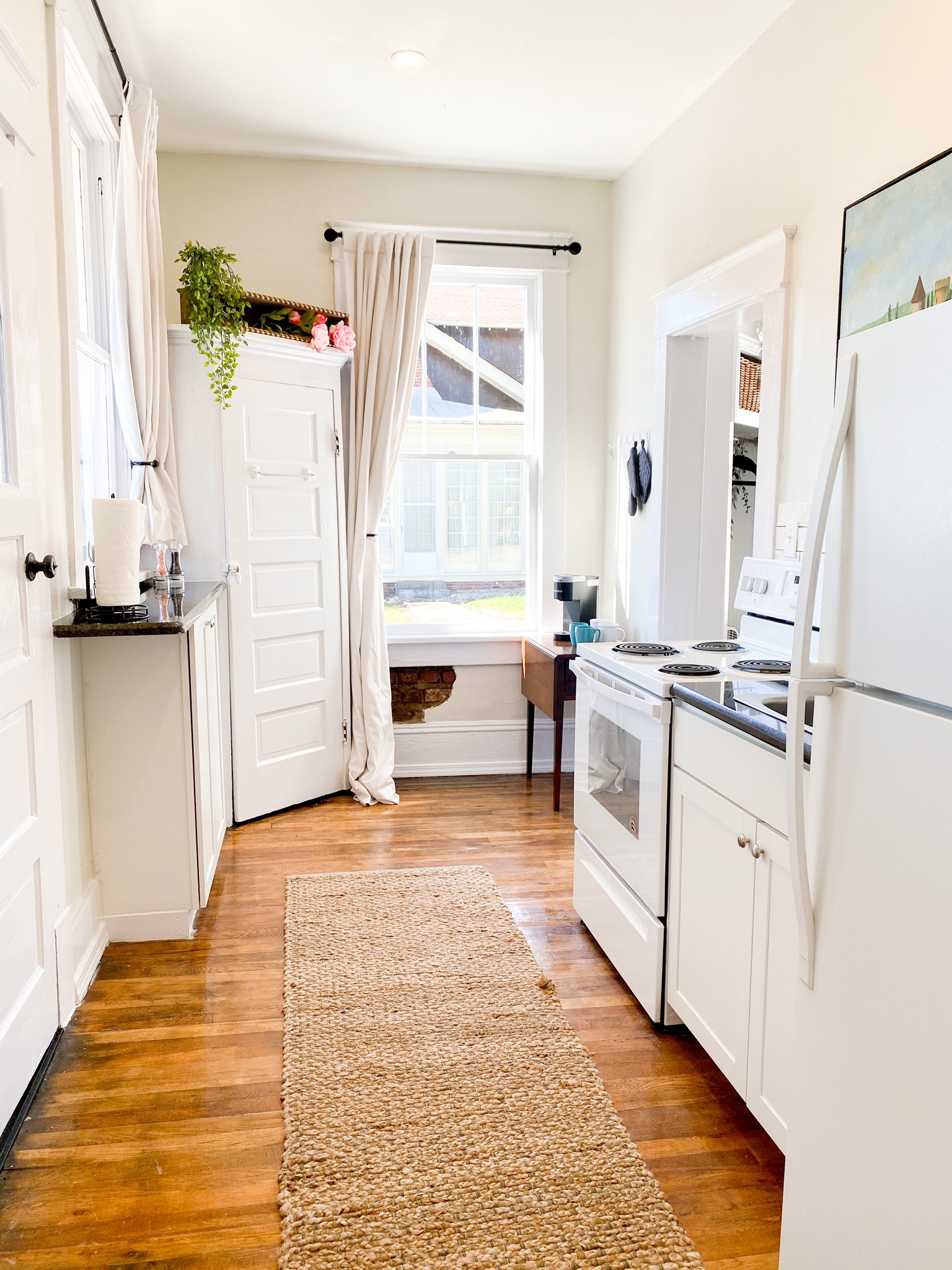 Charming Downtown Stay Apartments for Rent in Abingdon, Virginia