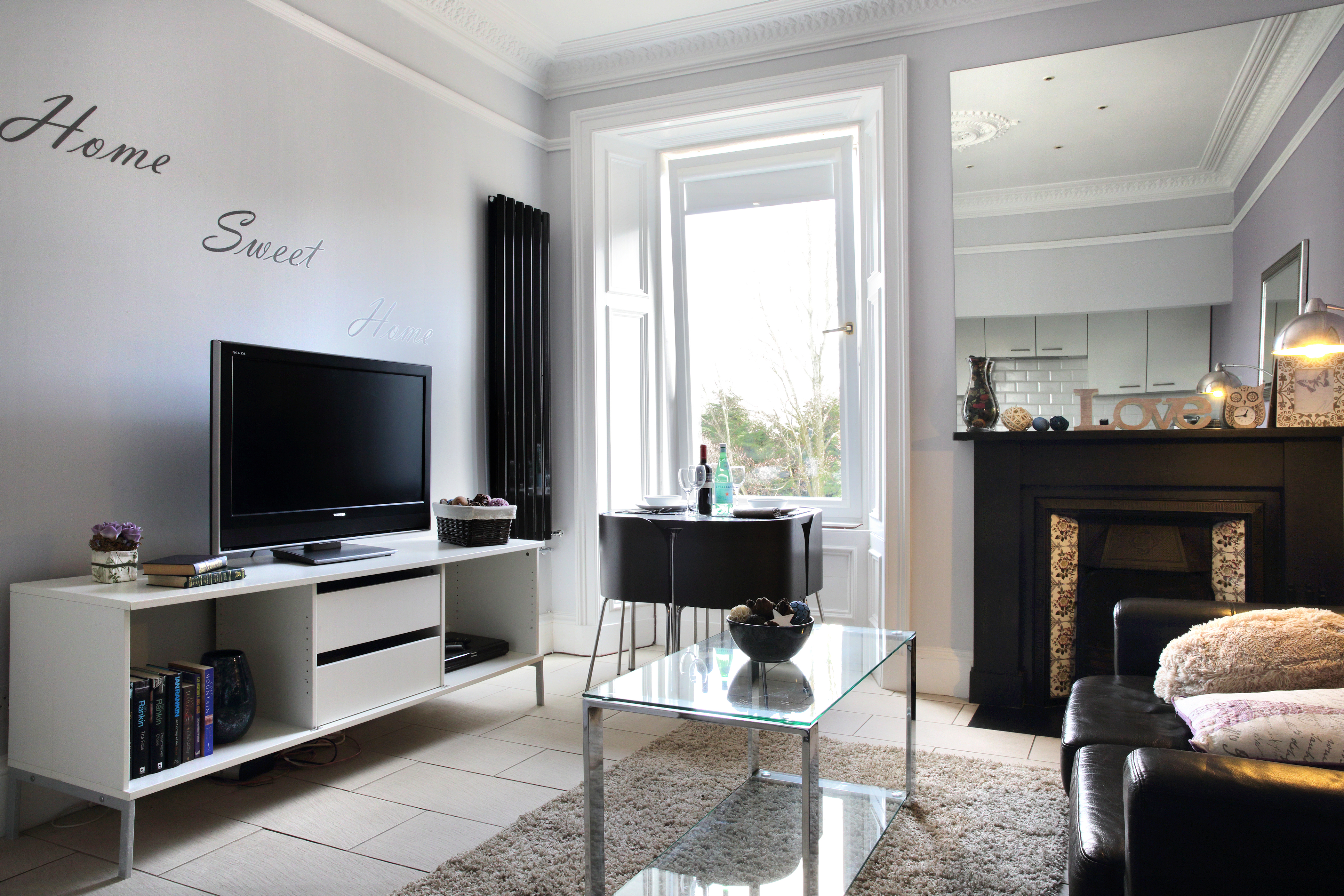 Edinburgh Near Centre Luxury apartm in Meadowbank and Abbeyhill North, Edinburgh