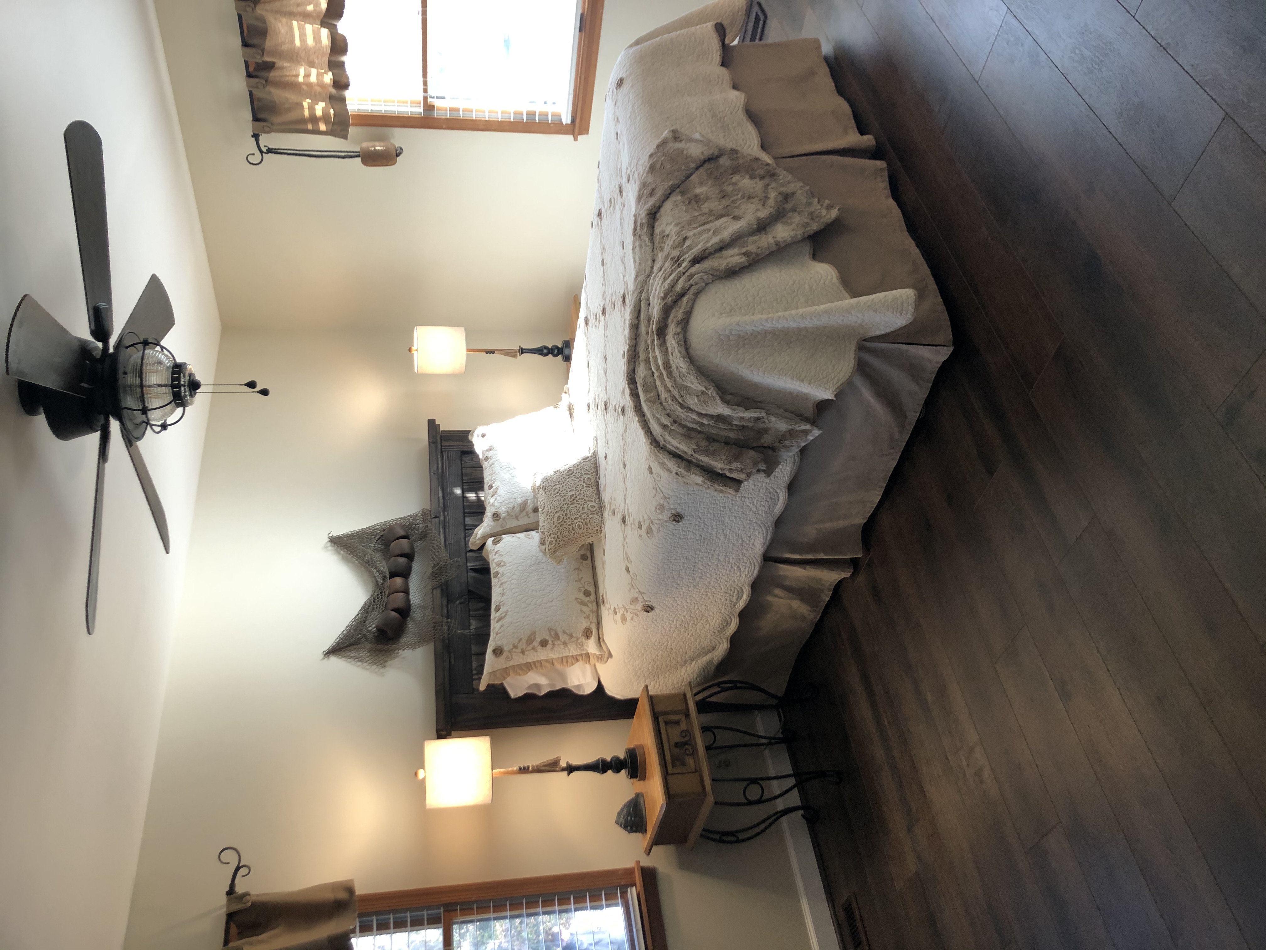 Hutch's Bluff Waterfront near Williamsburg Houses for Rent in