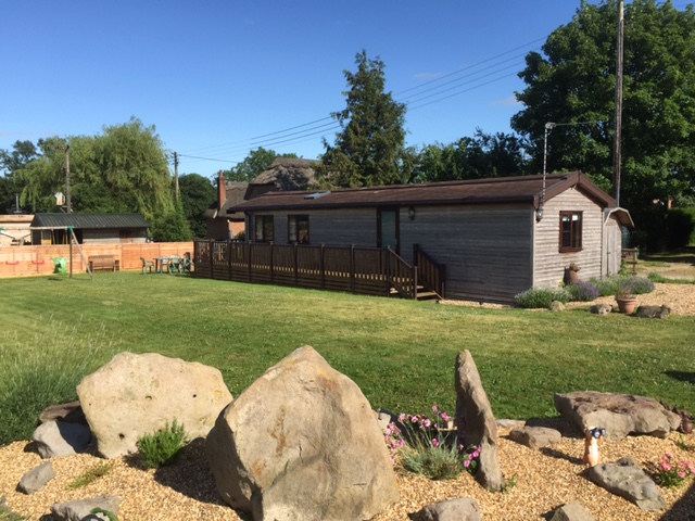 Honeystreet farm log cabin