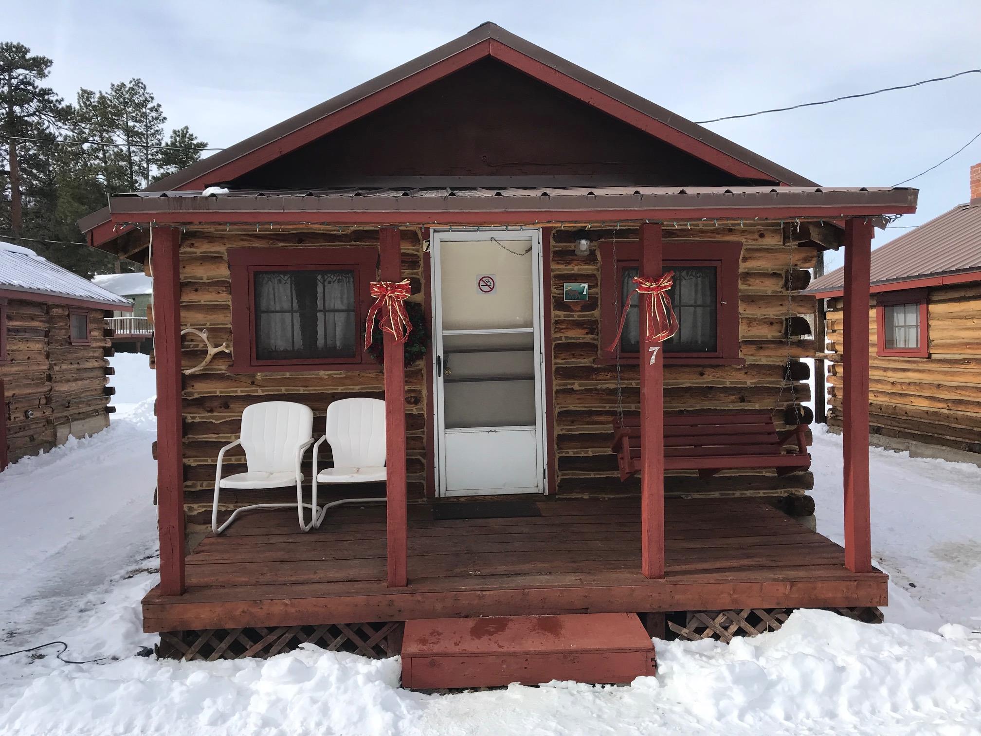 Cabin 1 @ Grandview Cabins & RV Resort