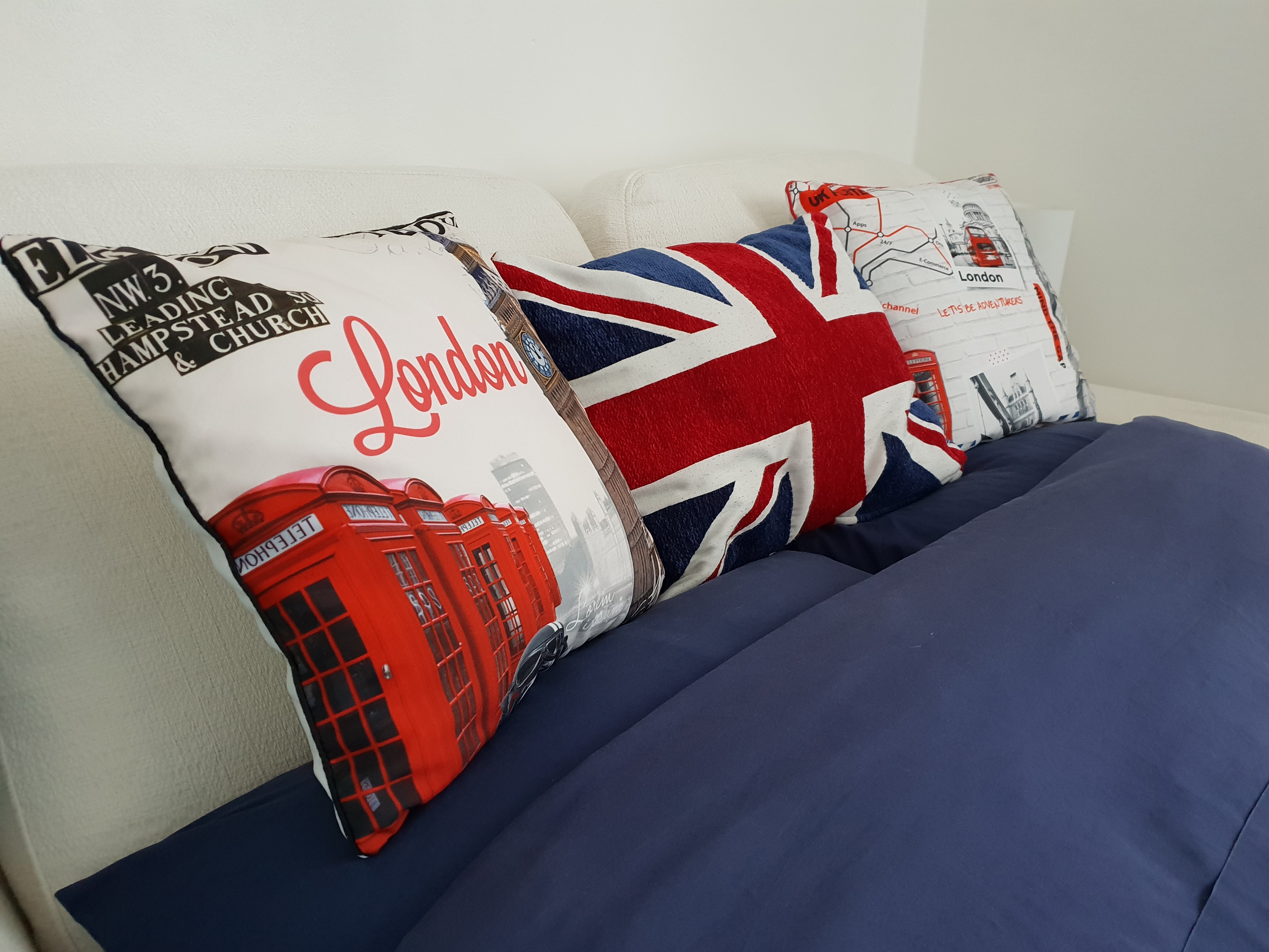Cosy private double room in vibrant area in Haringey, London