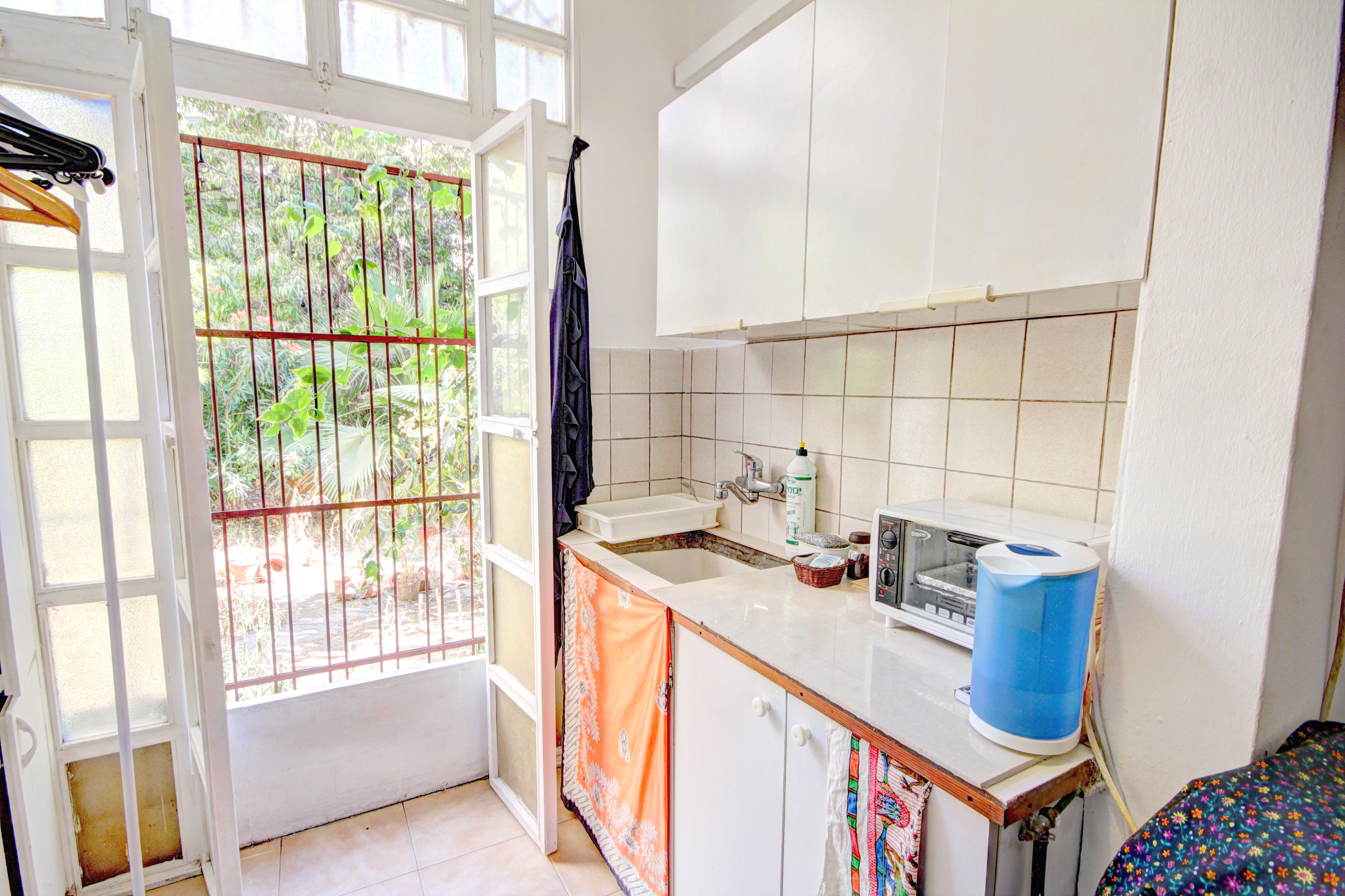Private Studio Renovated Center Tlv Entire Home Apartments For Rent In Tel Aviv Tel Aviv Israel