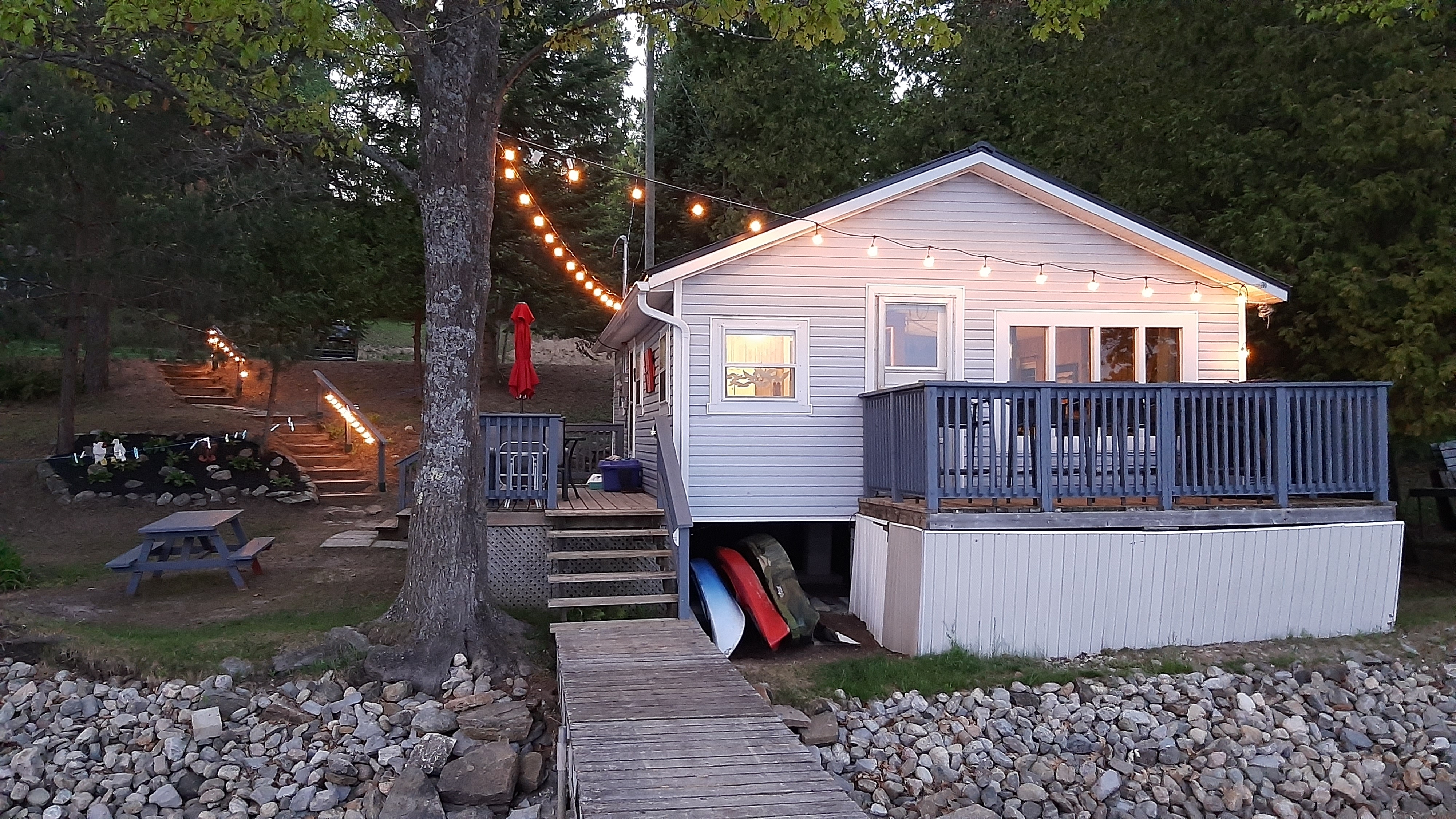 2 cottages on same waterfront property for 1 price