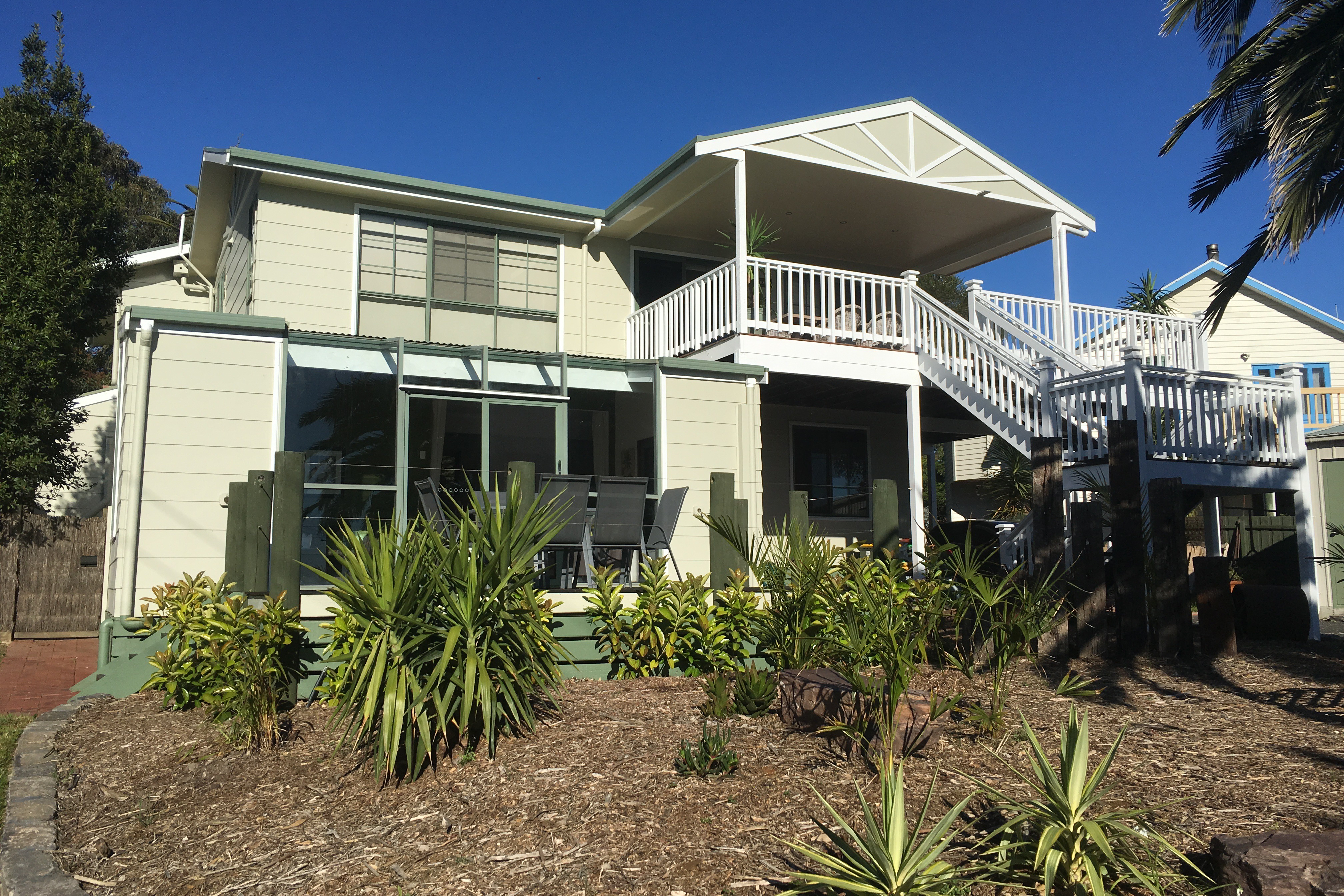 Palm Tree Guesthouse - Phillip Island