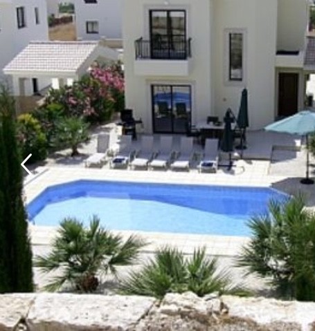 Beautiful villa with pool by the Mediterranean sea