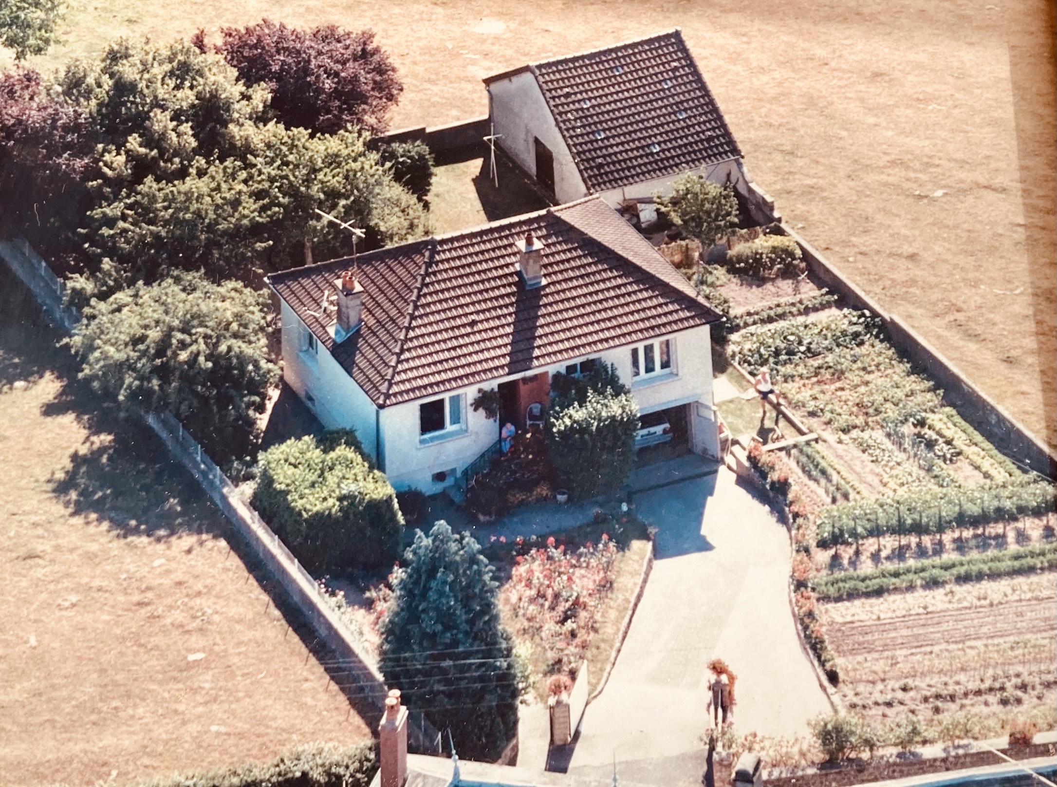 La Maison Des Roses En Morvan Villas For Rent In Saint Leger Sous Beuvray Bourgogne Franche Comte France