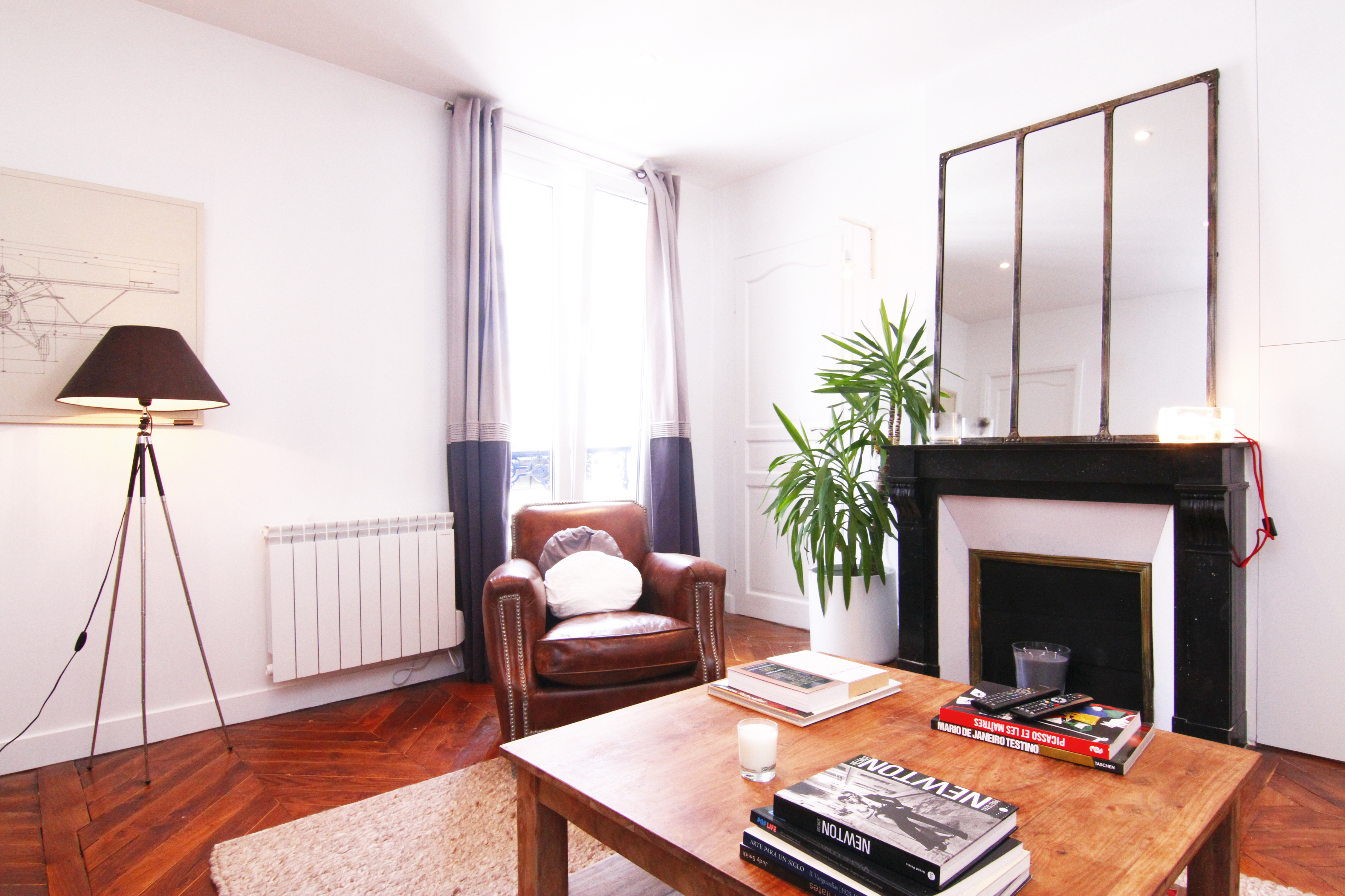 Super calm apartment in the Center of Paris in Entrepôt, Paris