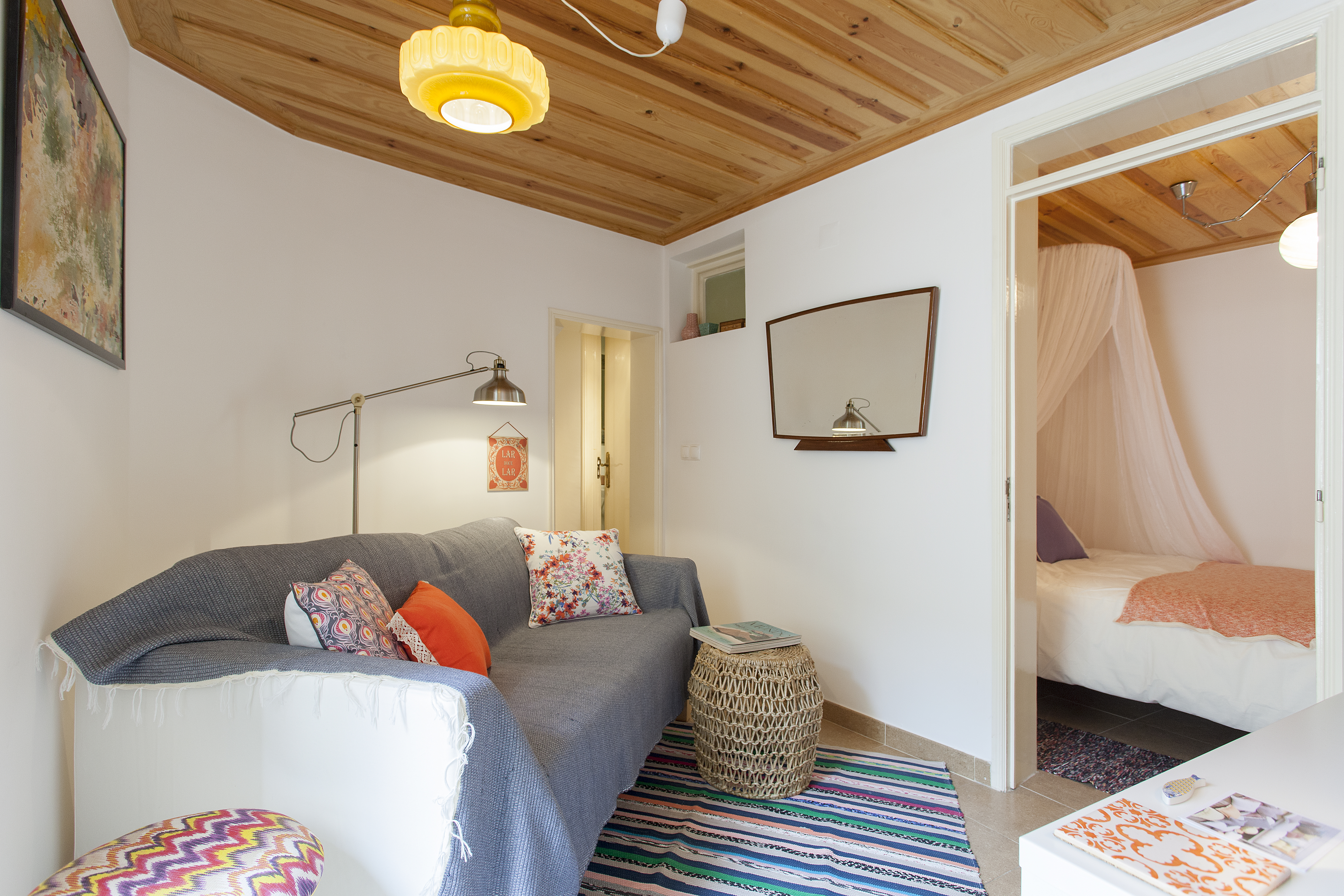Alfama Apt with Courtyard, By TimeCooler