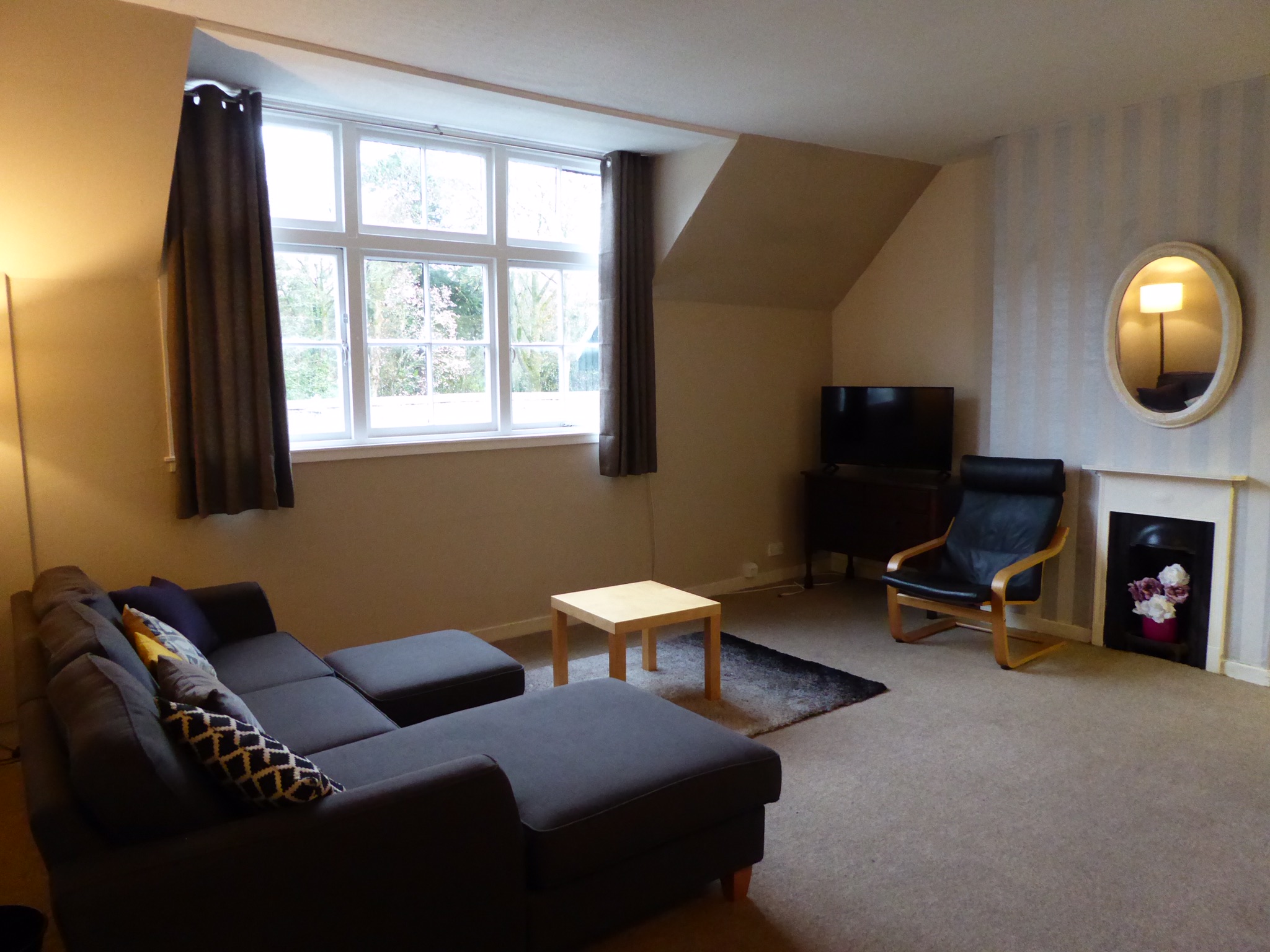 Buchanan Castle Apartment, Drymen Apartments for Rent in Glasgow