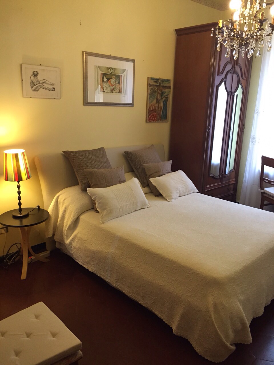 Cozy Room With Private Bathroom