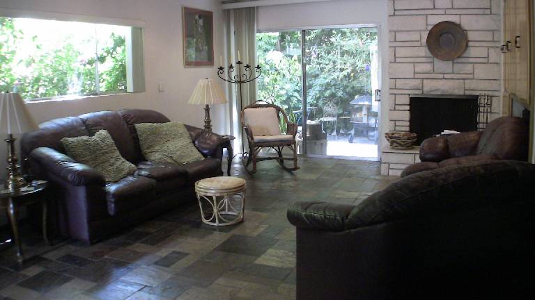 3br 3ba townhome near Beverly Hills in Beverlywood, Los Angeles