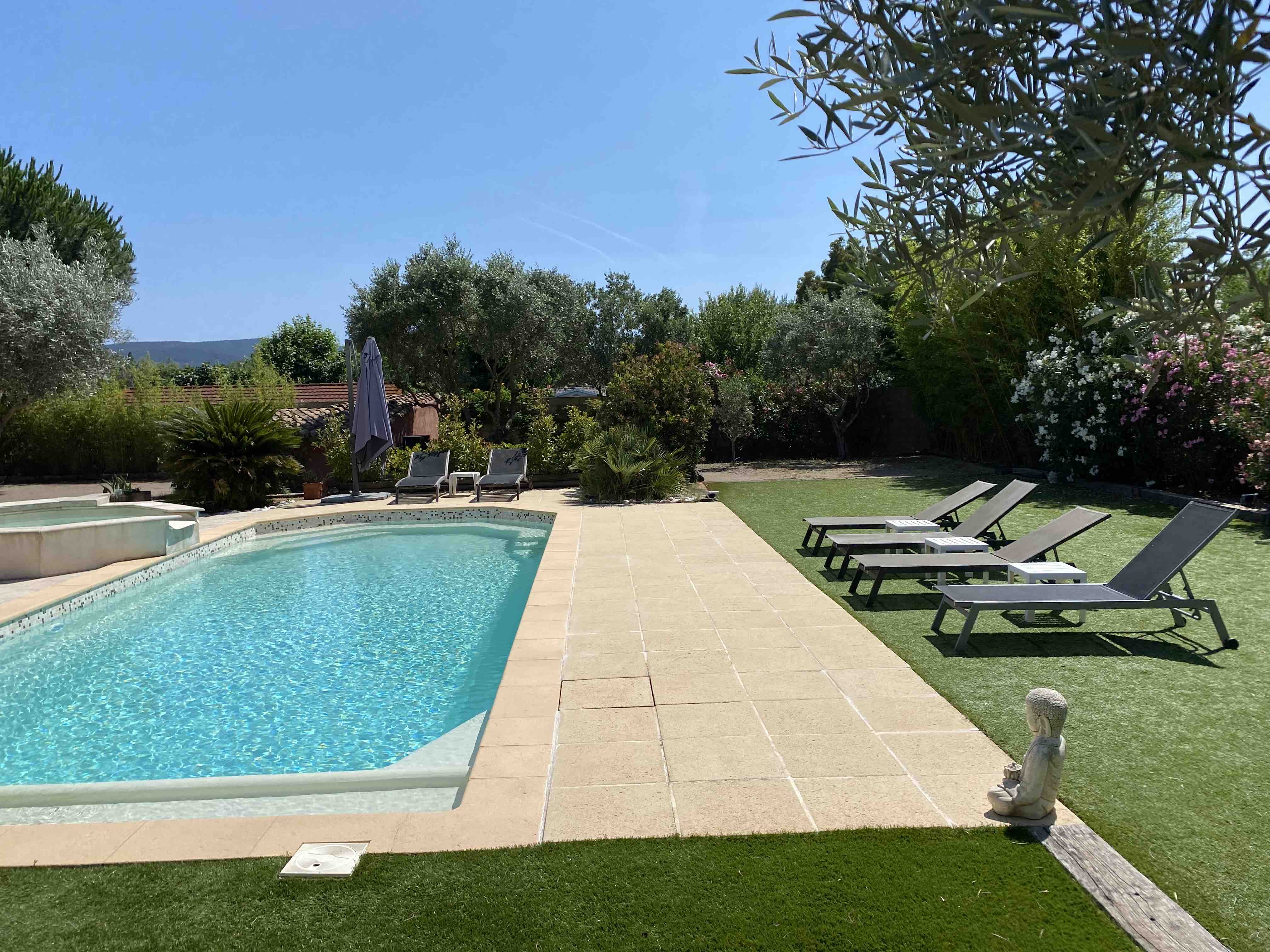Villa in Grimaud in private residence