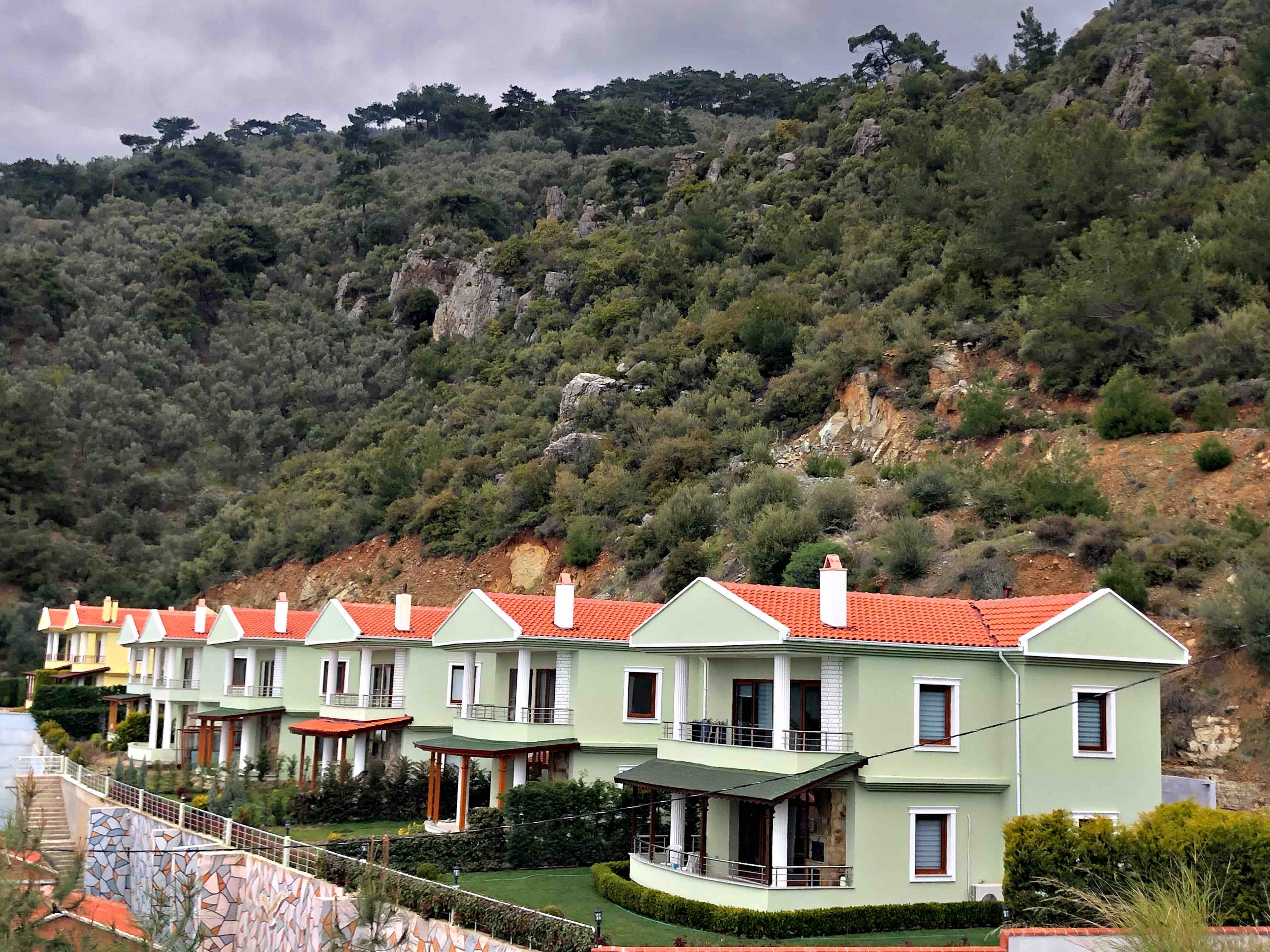kazdaglari nda deniz manzarali luks villa edremit sehrinde kiralik villalar balikesir turkiye