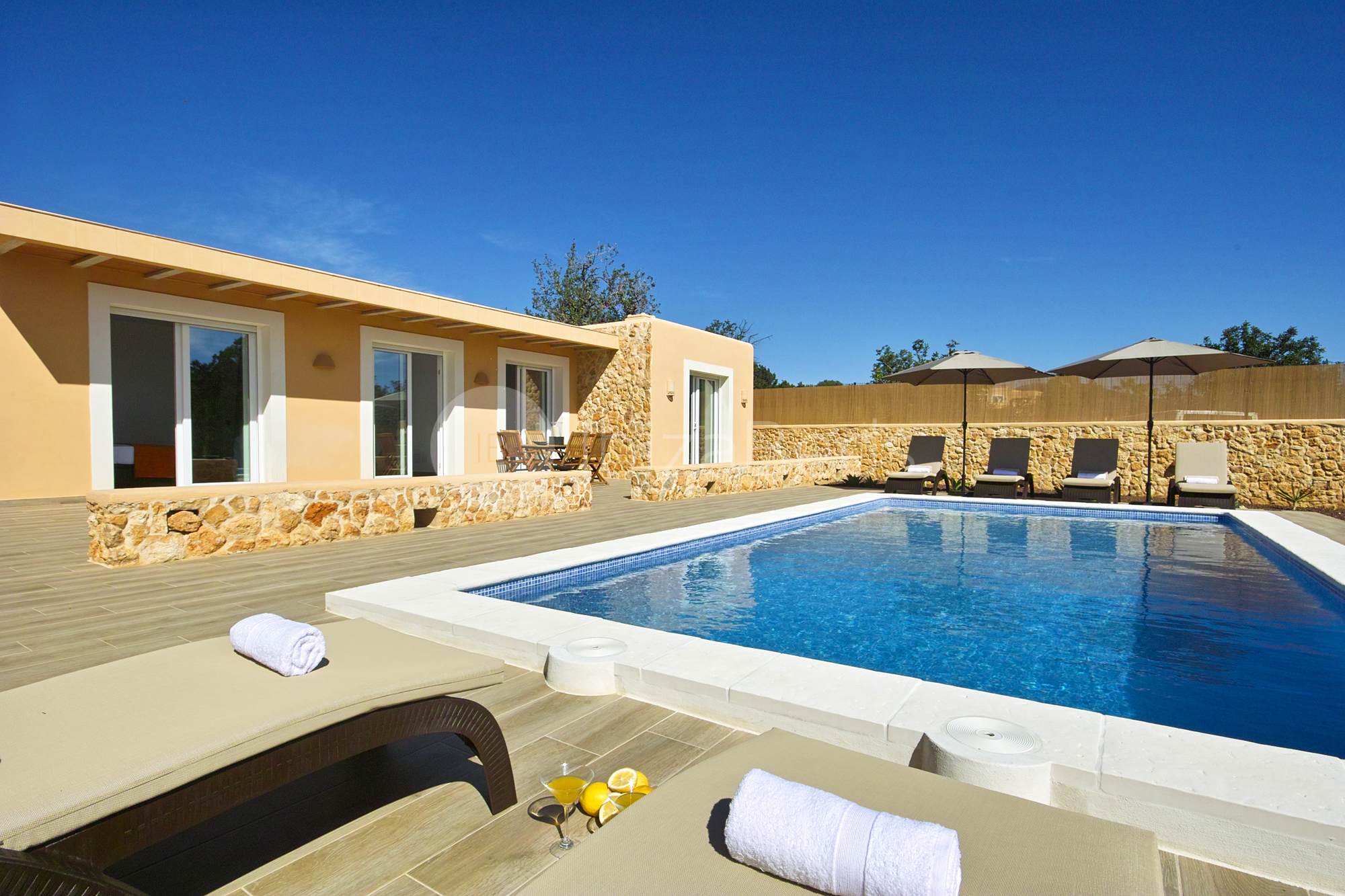 MAISON 99 wifi, airconditioning, private pool