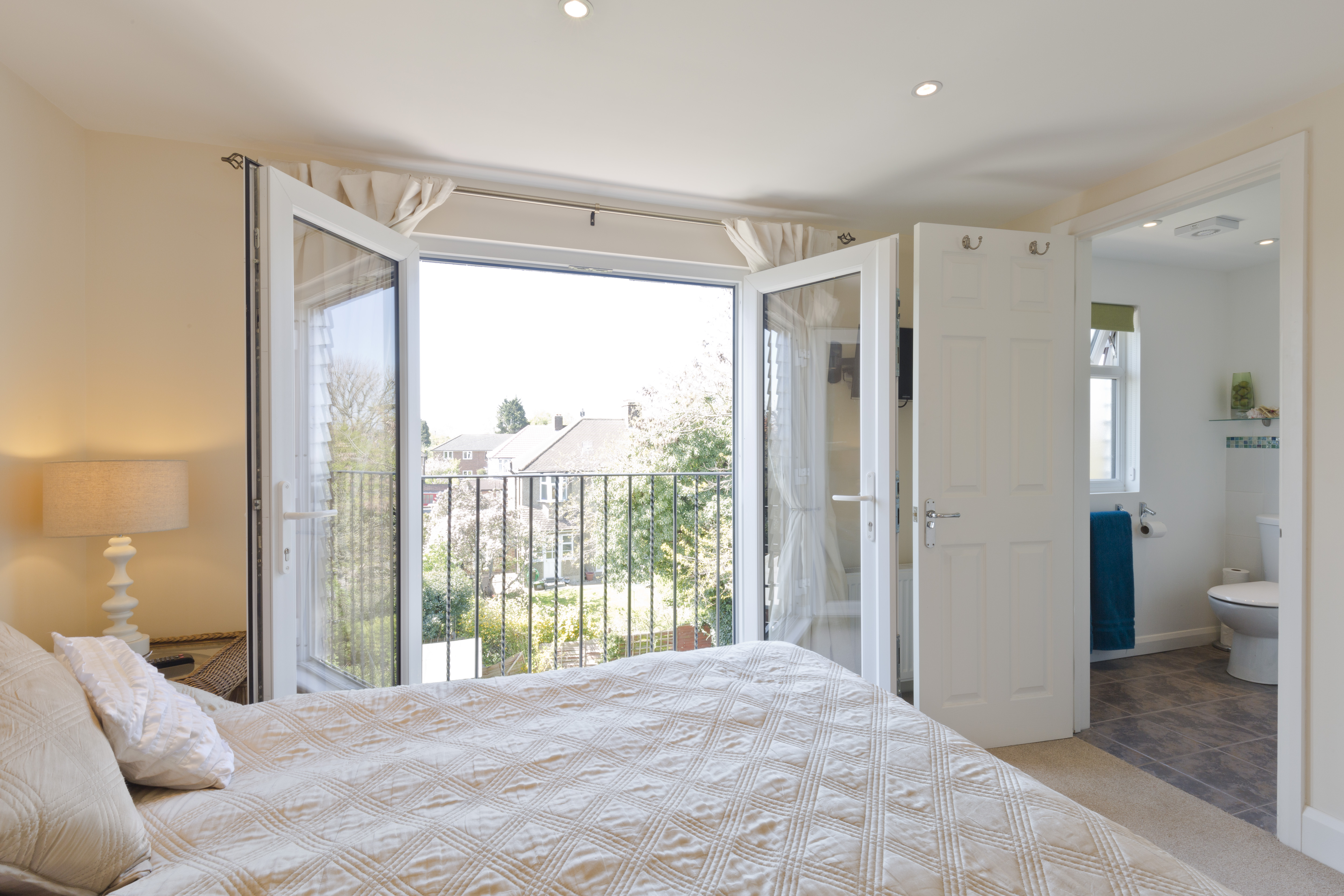 Beautiful studio loft room ensuite