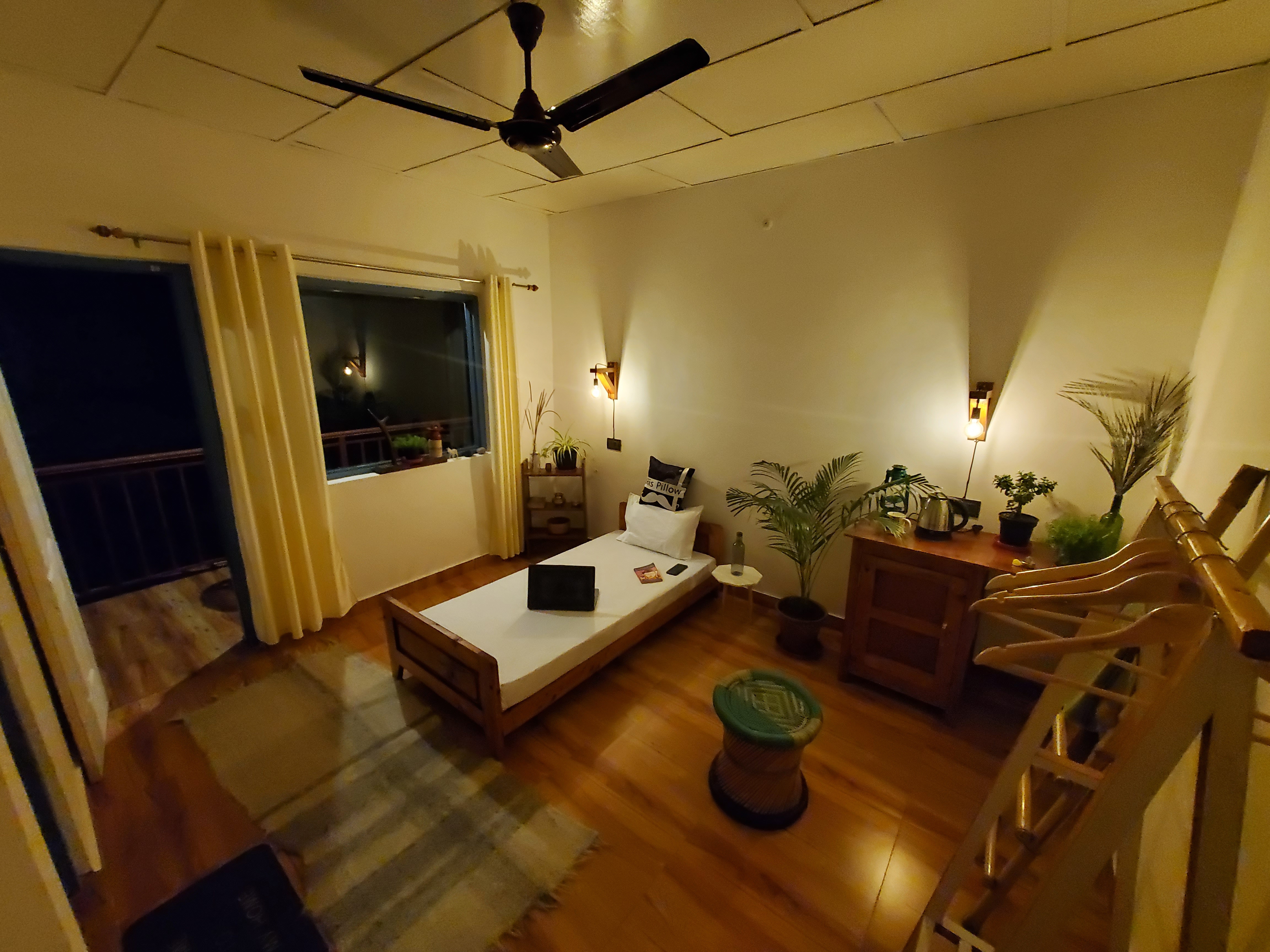 Atithi Homestay(Solo traveler room with Hill view)
