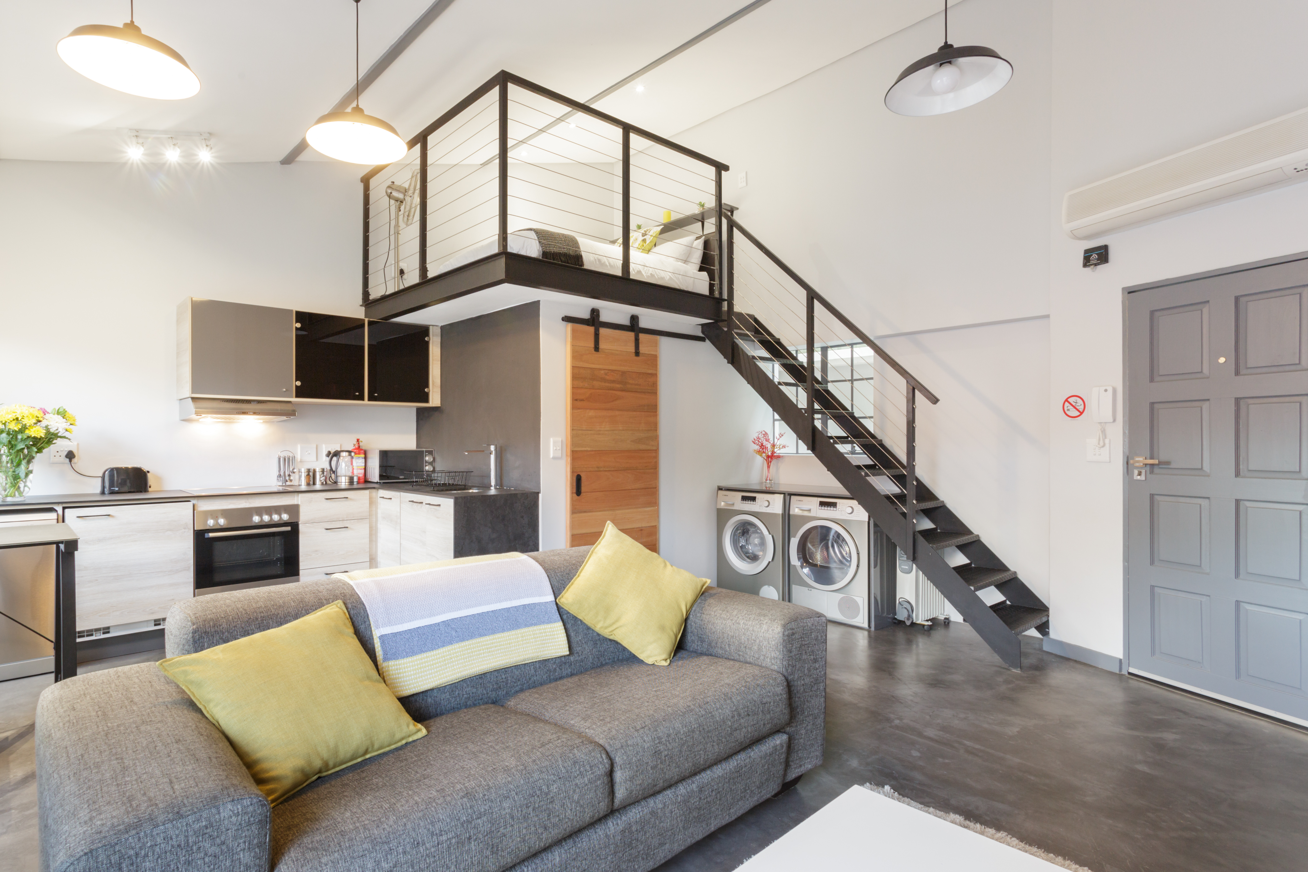Take in Table Mountain Views in a Modern Rooftop Hideaway