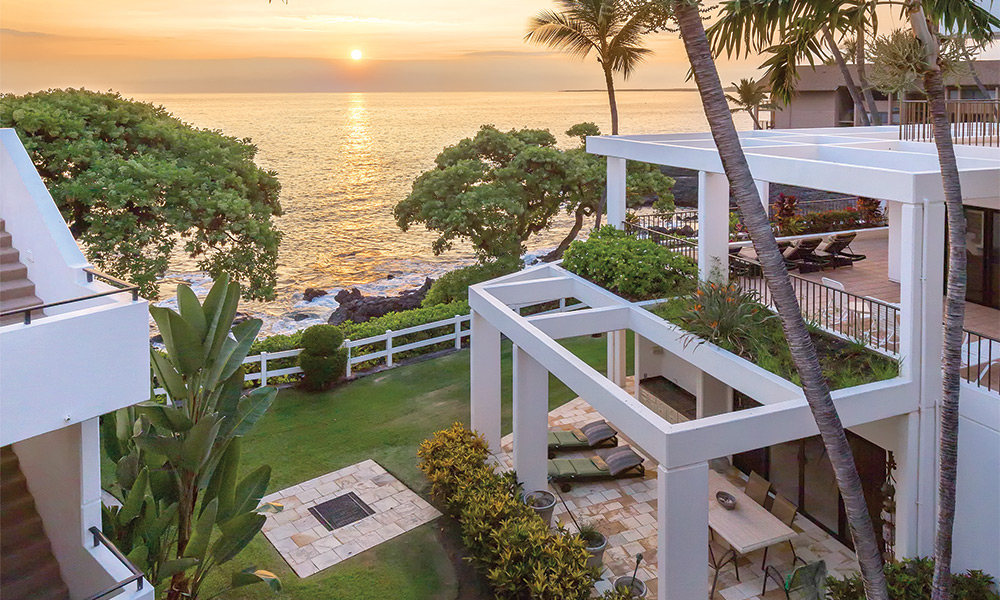 Amazing Royal Sea Cliff 2BR Condo in North Kona, Hawaii