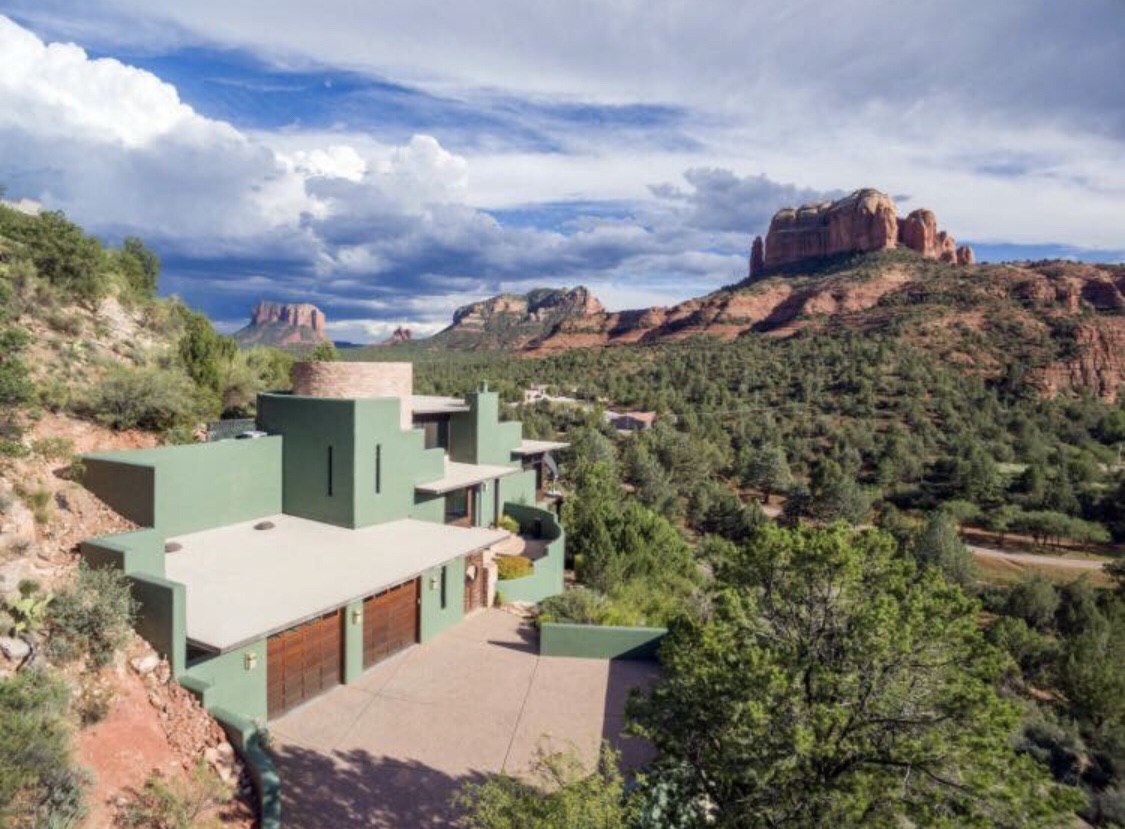 LUXE Sedona home, AMAZING VIEW w/ WEDDING CHAPEL Houses for Rent in