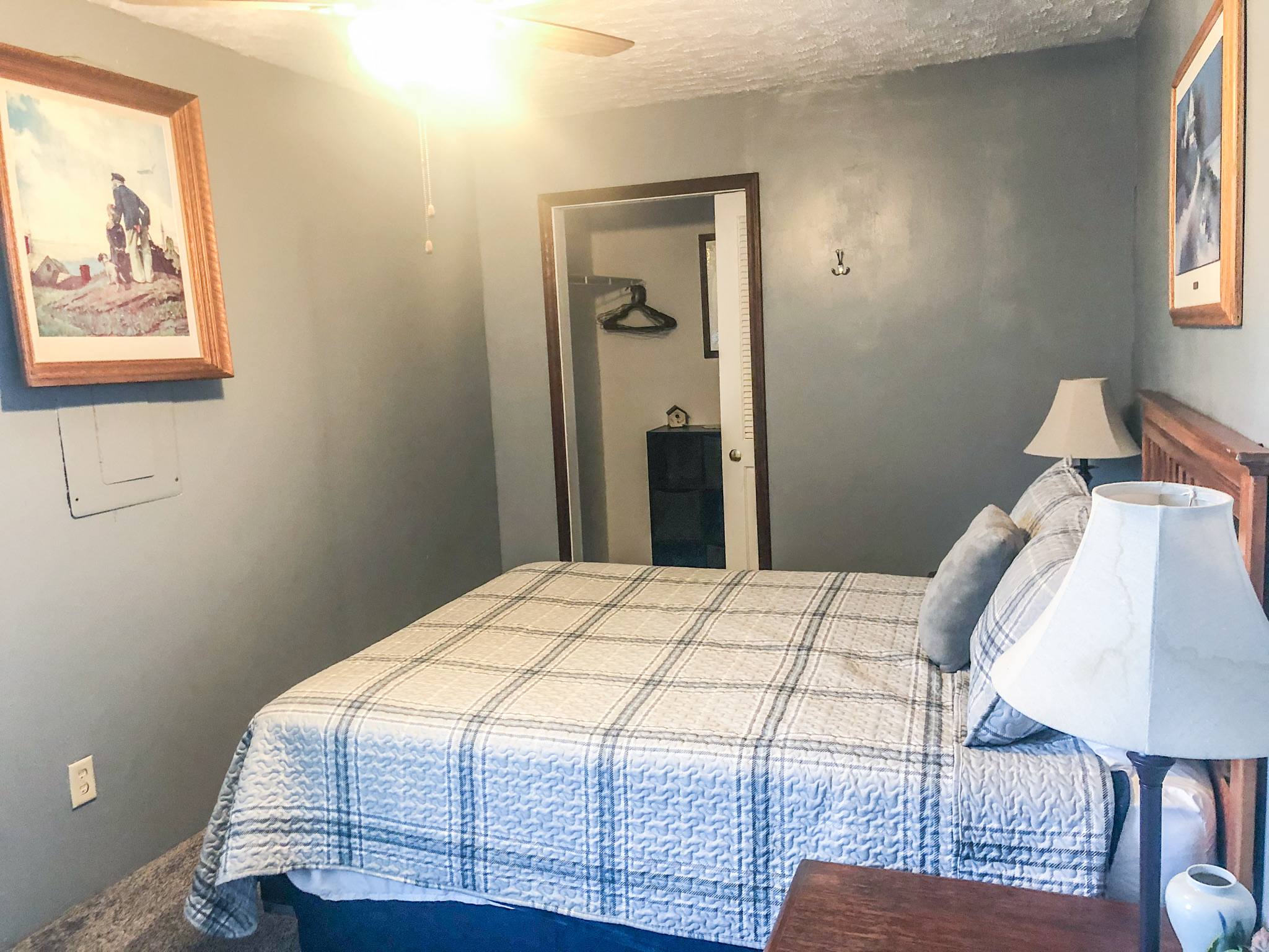 The Catawba Fish House next to Herb's Bait Houses for Rent in Port