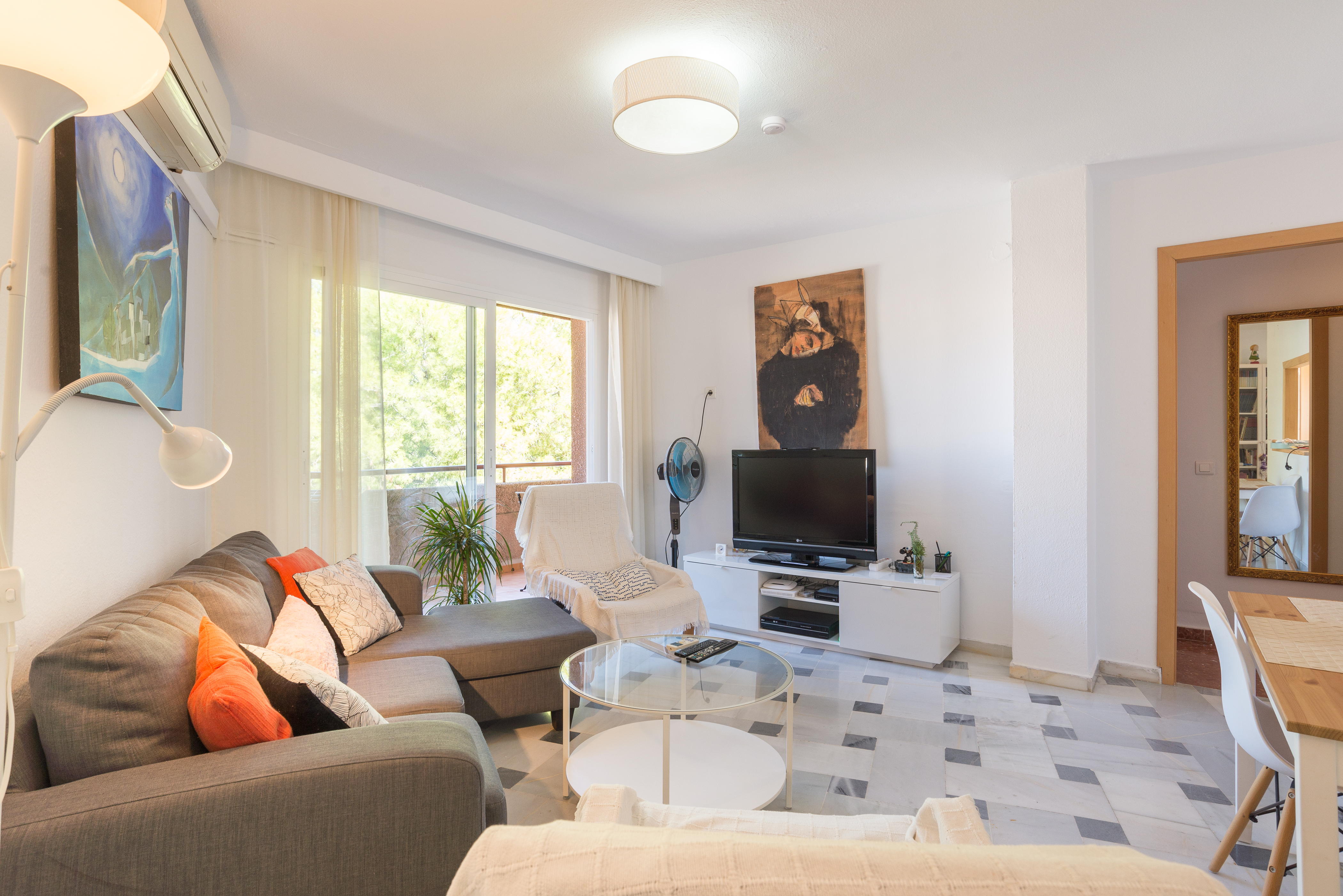 Apartamento con wifi y parking gratuito in Ciudad Jardin, Malaga