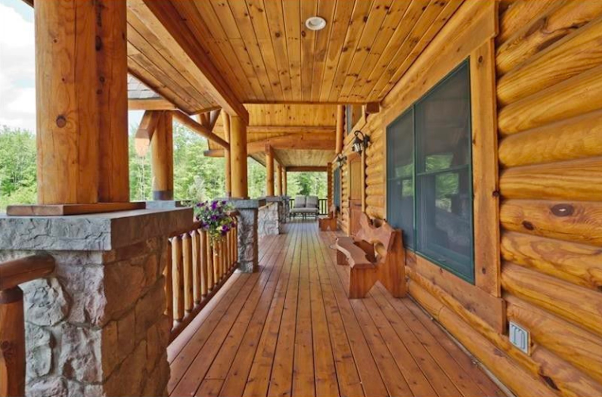 Luxury Lakefront Home on gated 155 Private Acres Cabins for Rent in