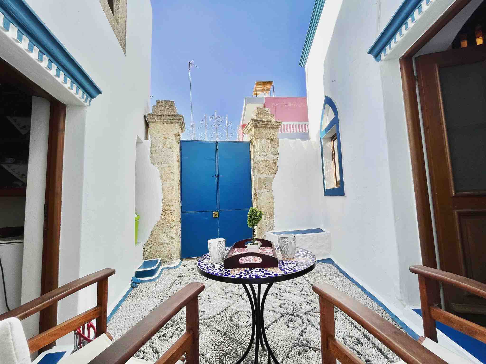 Traditional house in Koskinou & airport transfer