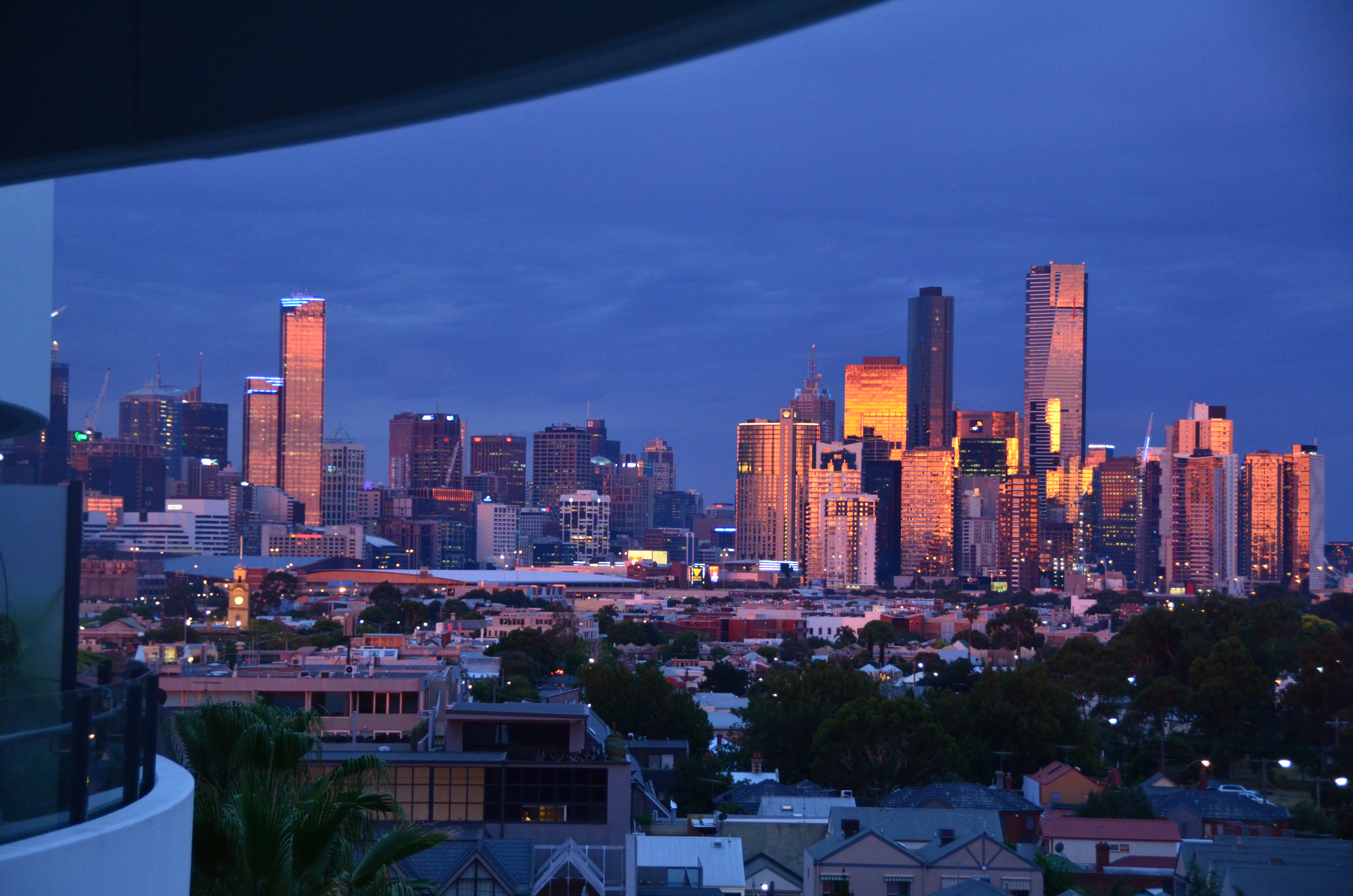 Large Modern Apt w/City & Bay Views in Port Phillip, Melbourne