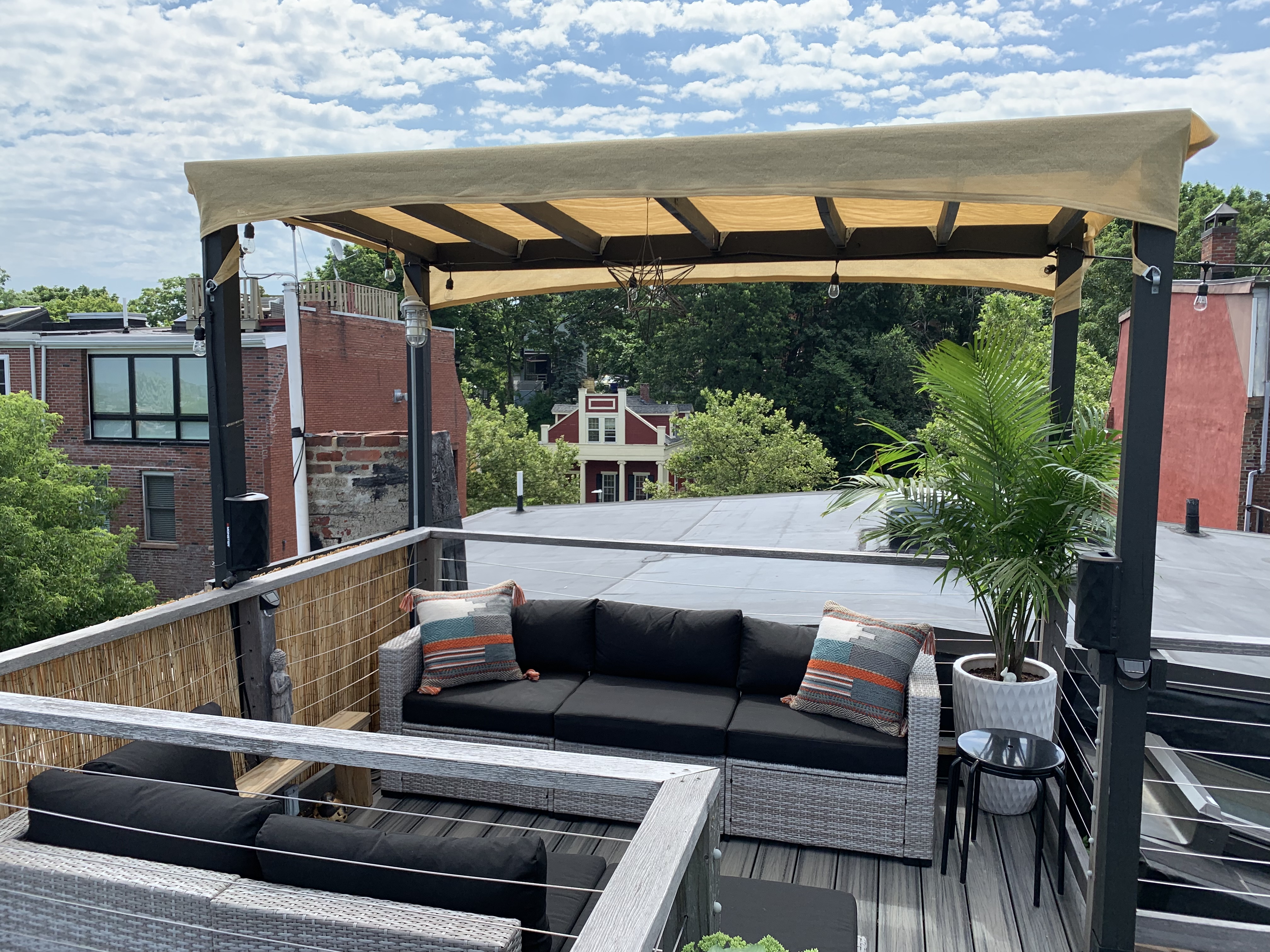 Boston Rooftop Retreat