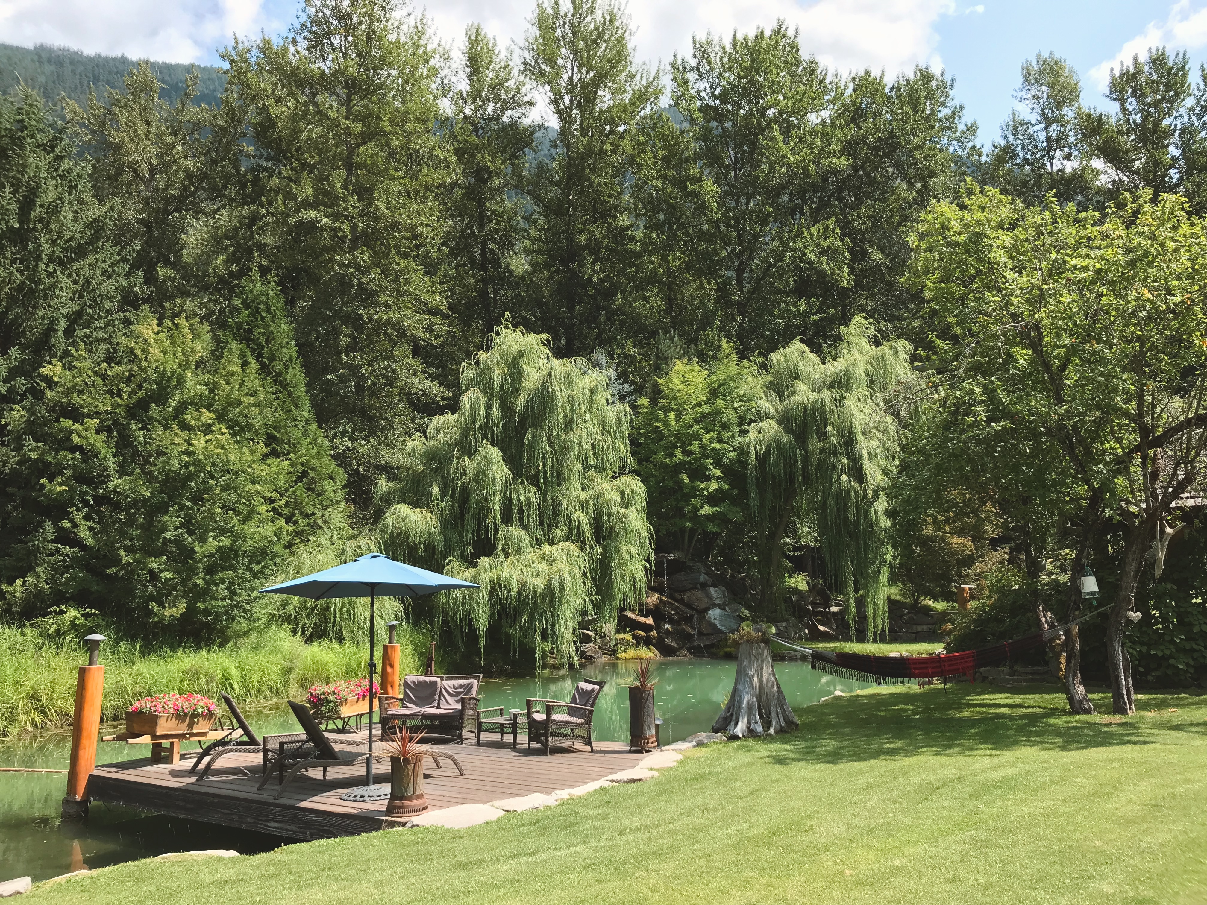 Green Water Upper Guest Lodge
