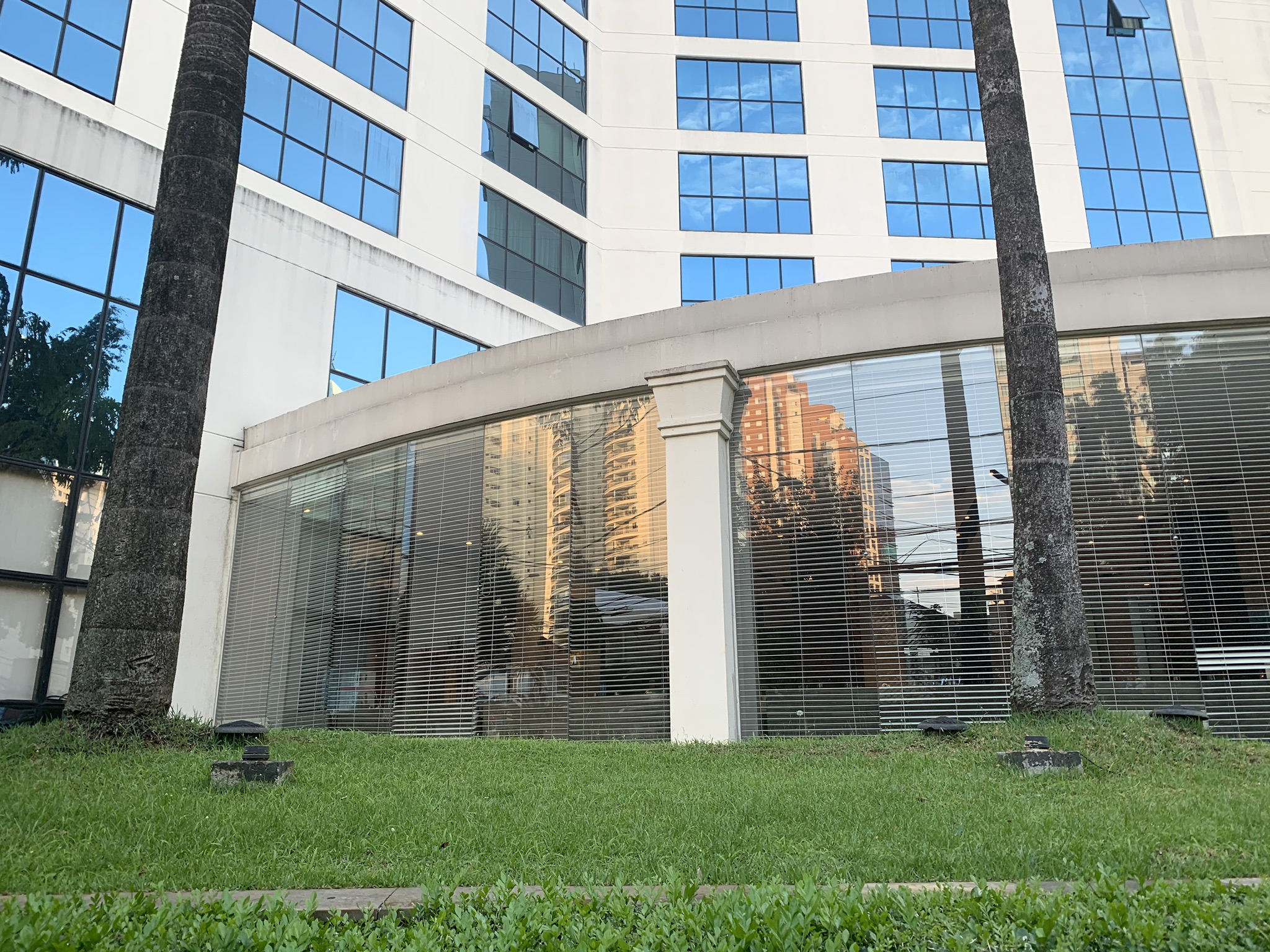 Flat Av Ibirapuera/próx. Flats para Alugar