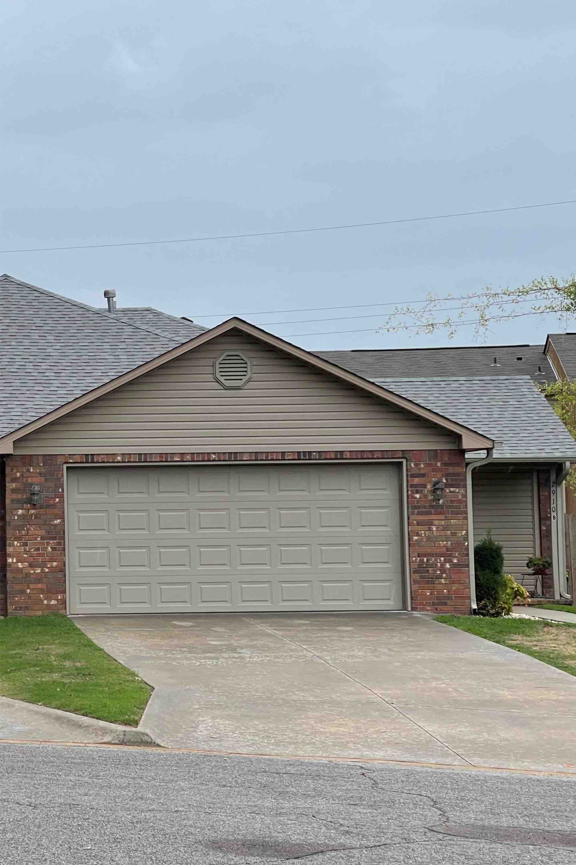 Quite pet friendly Duplex B Home away from home