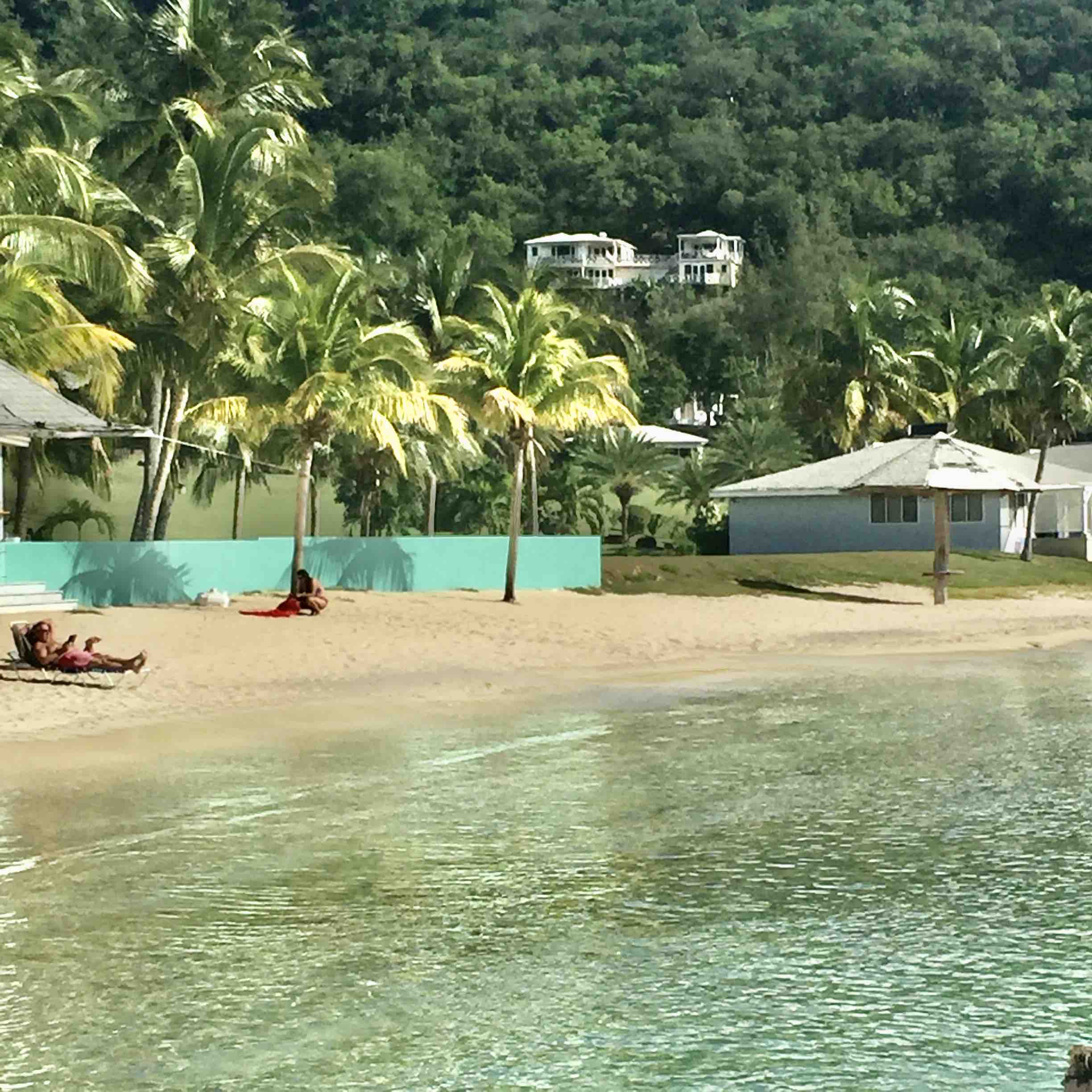 Calypso Villa Galleon Beach 2min walk
