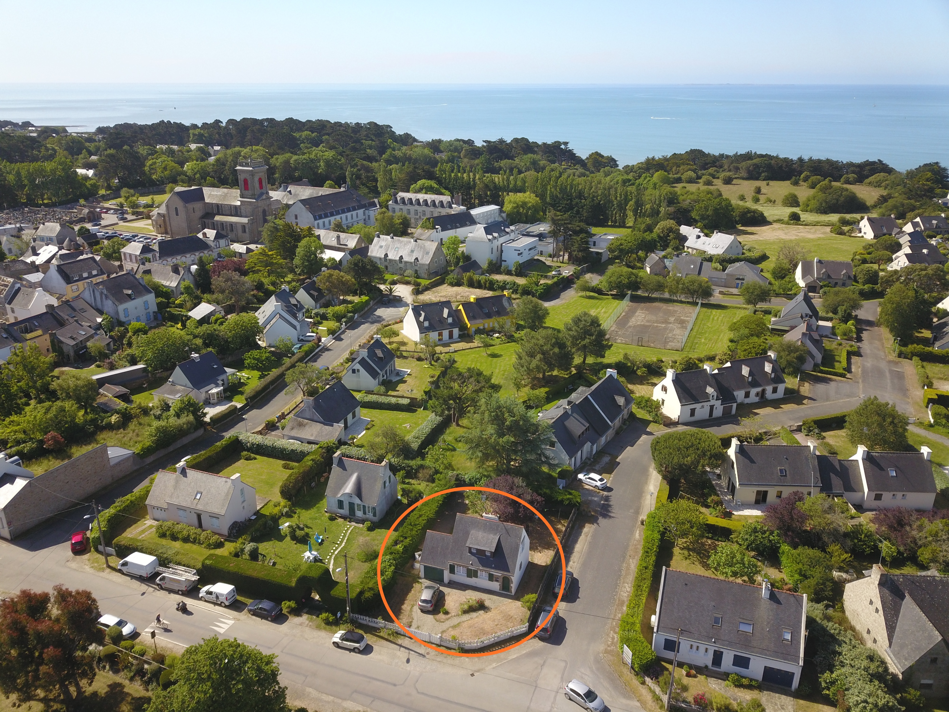 Pleasant house-  close to town and sea